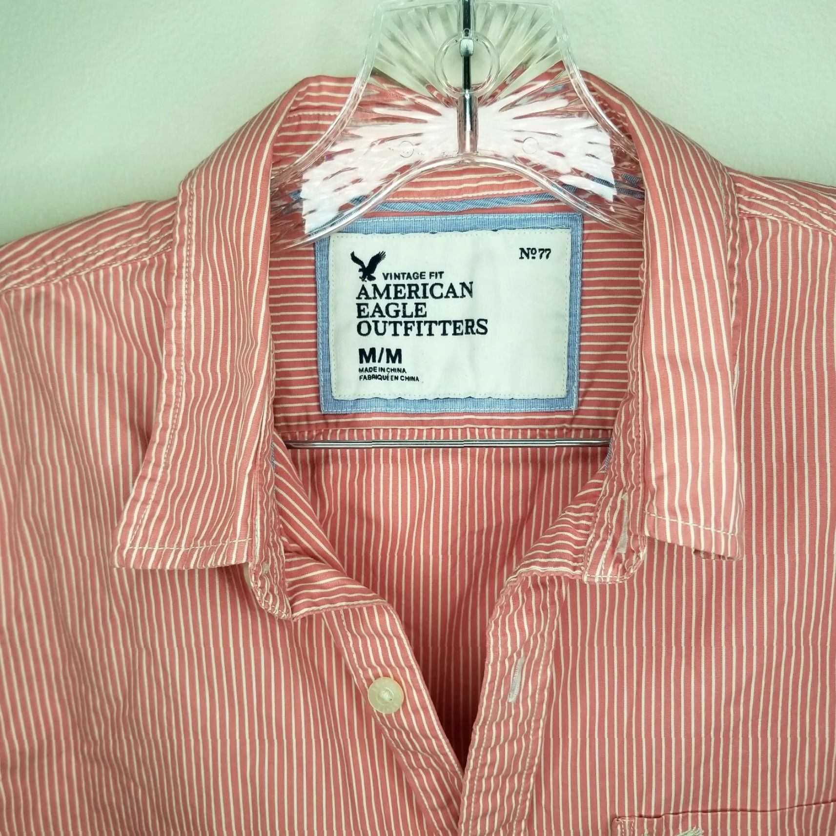 American Eagle Outfitters AMERICAN EAGLE MENS PINK LONG SLEEVE BUTTON-UP SHIRT SIZE M Size US M / EU 48-50 / 2 - 3 Thumbnail