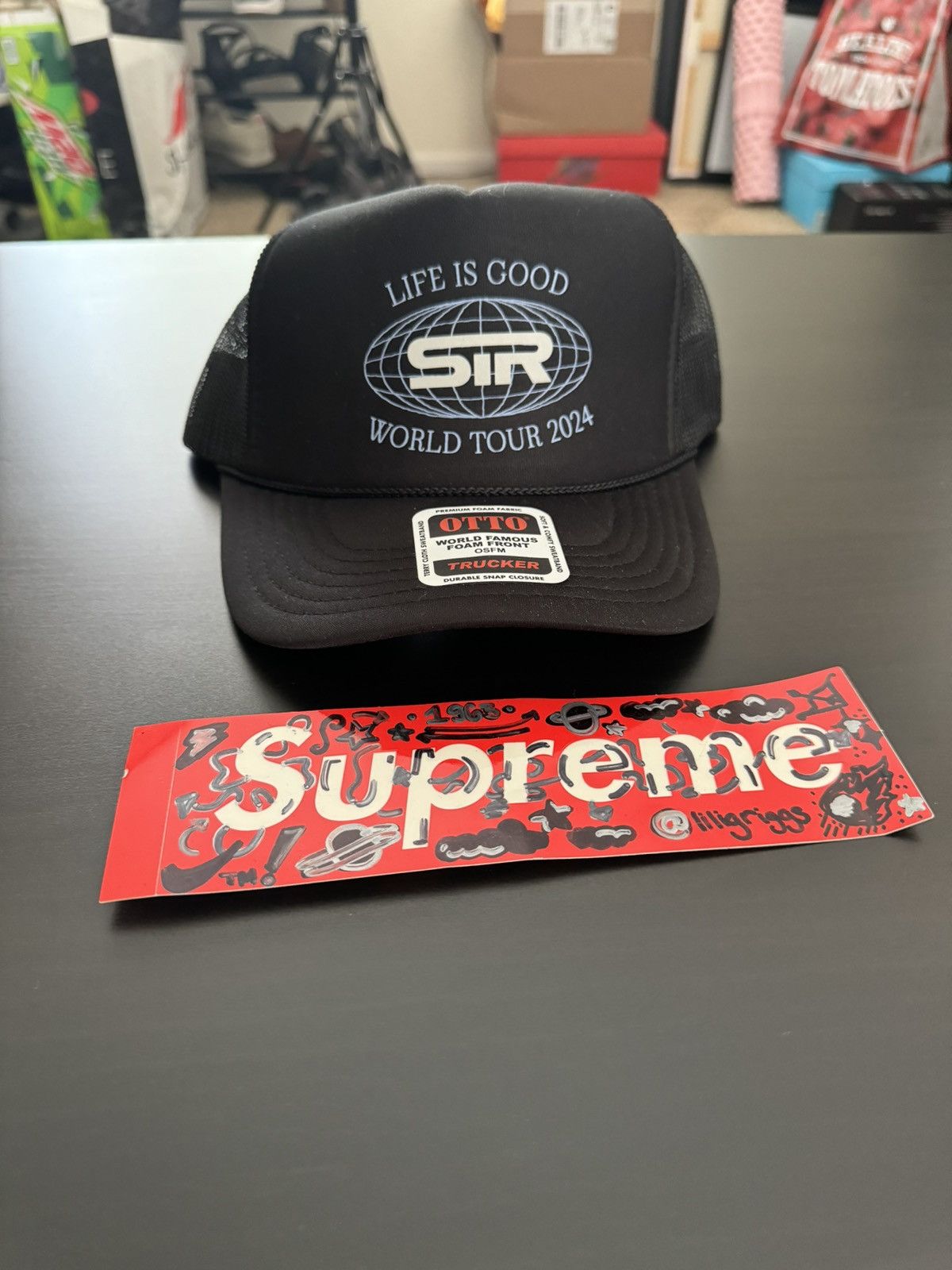Dreamville × Kendrick Lamar × Top Dawg Entertainment NEW SiR LIFE IS GOOD TOUR VIP TRUCKER HAT DS Size ONE SIZE - 3 Thumbnail
