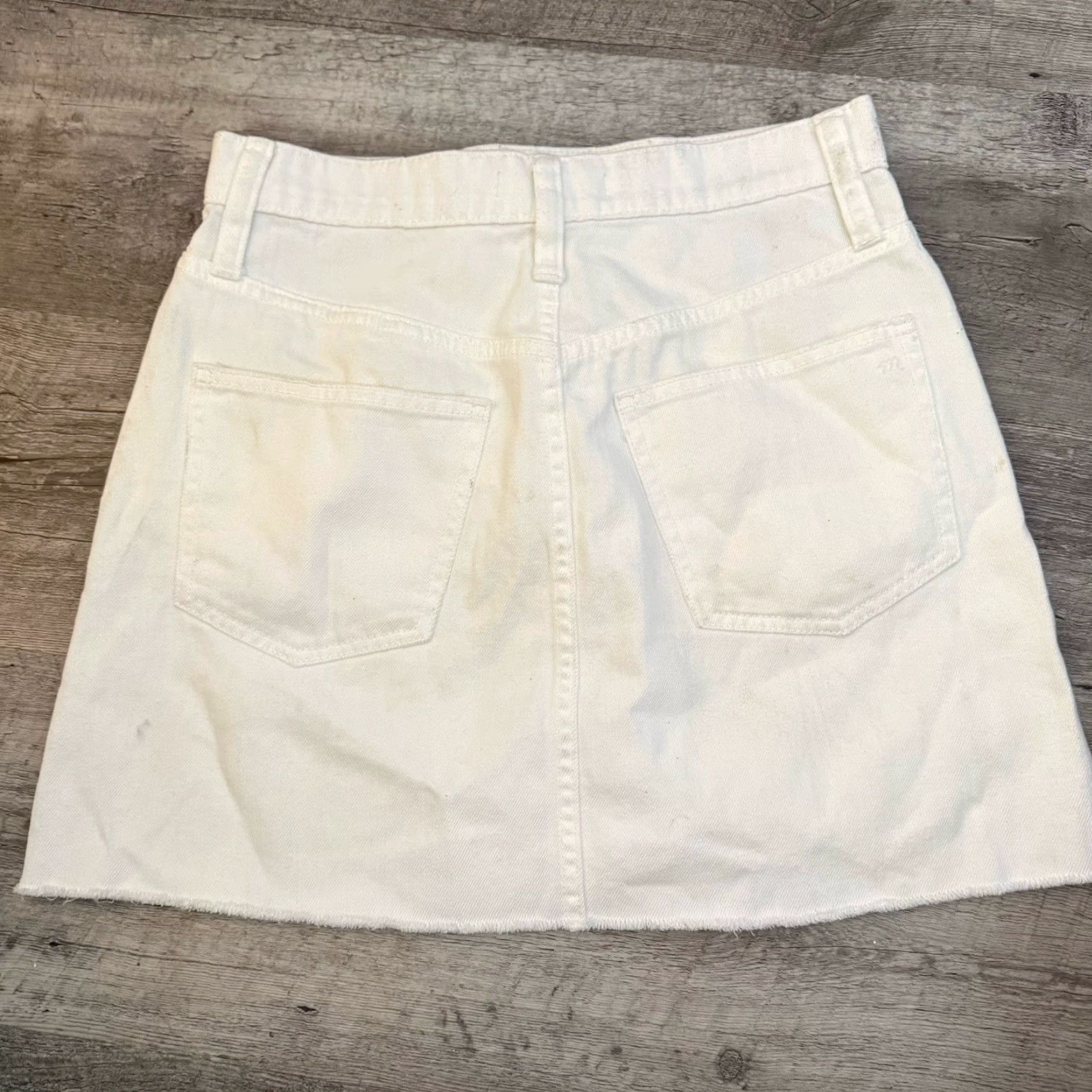 Madewell Madewell Rigid Denim Mini Skirt Womens Sz 25 Off-White Button Front A-Line Skirt Size 42" / US 20 - 3 Thumbnail