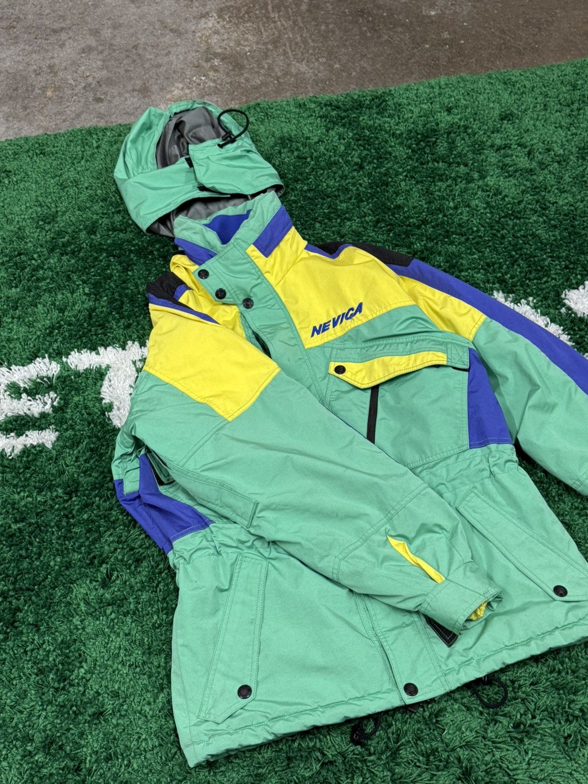 Nevica Vintage Nevica Gortex Ski Jacket Puffy Puffer Green Cargo Size US M / EU 48-50 / 2 - 3 Thumbnail