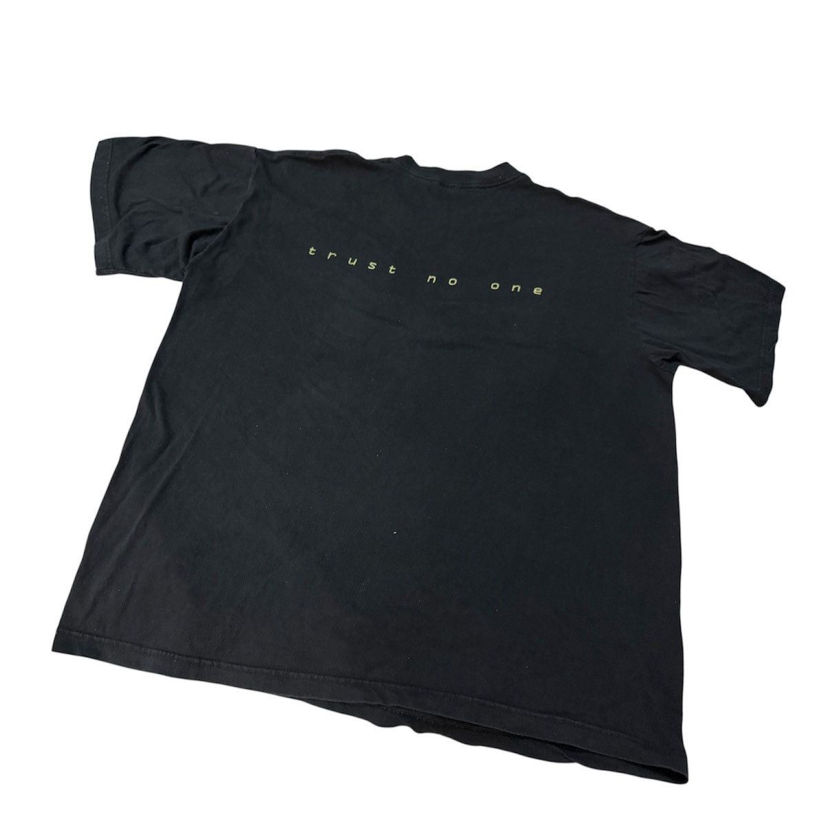 Vintage 90s X Files TV Series 1997 T-Shirt
