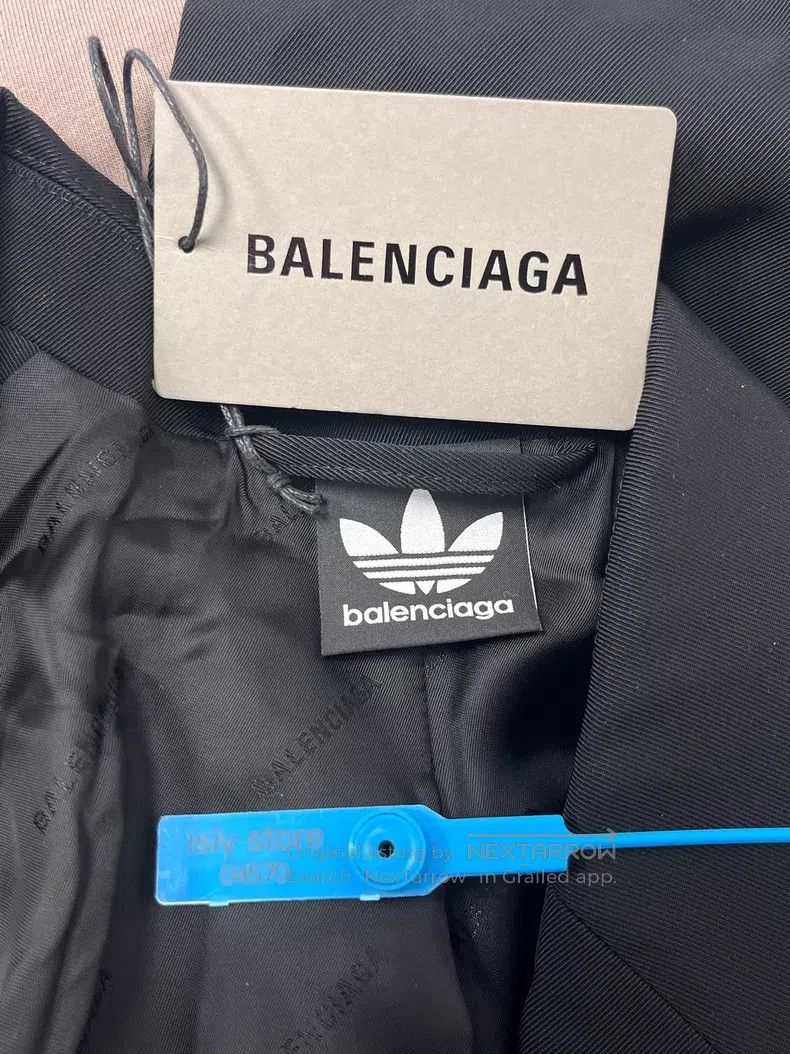 Balenciaga Balenciaga Solid Color Lapel Single Breasted Jacket (Men's Size US XS / EU 42 / 0 - 4 Thumbnail