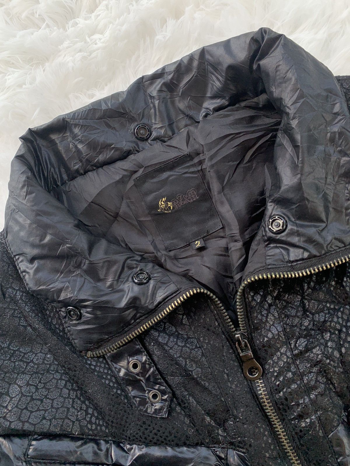 Japanese Brand Pythons Pattern Buckle Neck Puffer Jacket Size US M / EU 48-50 / 2 - 3 Thumbnail