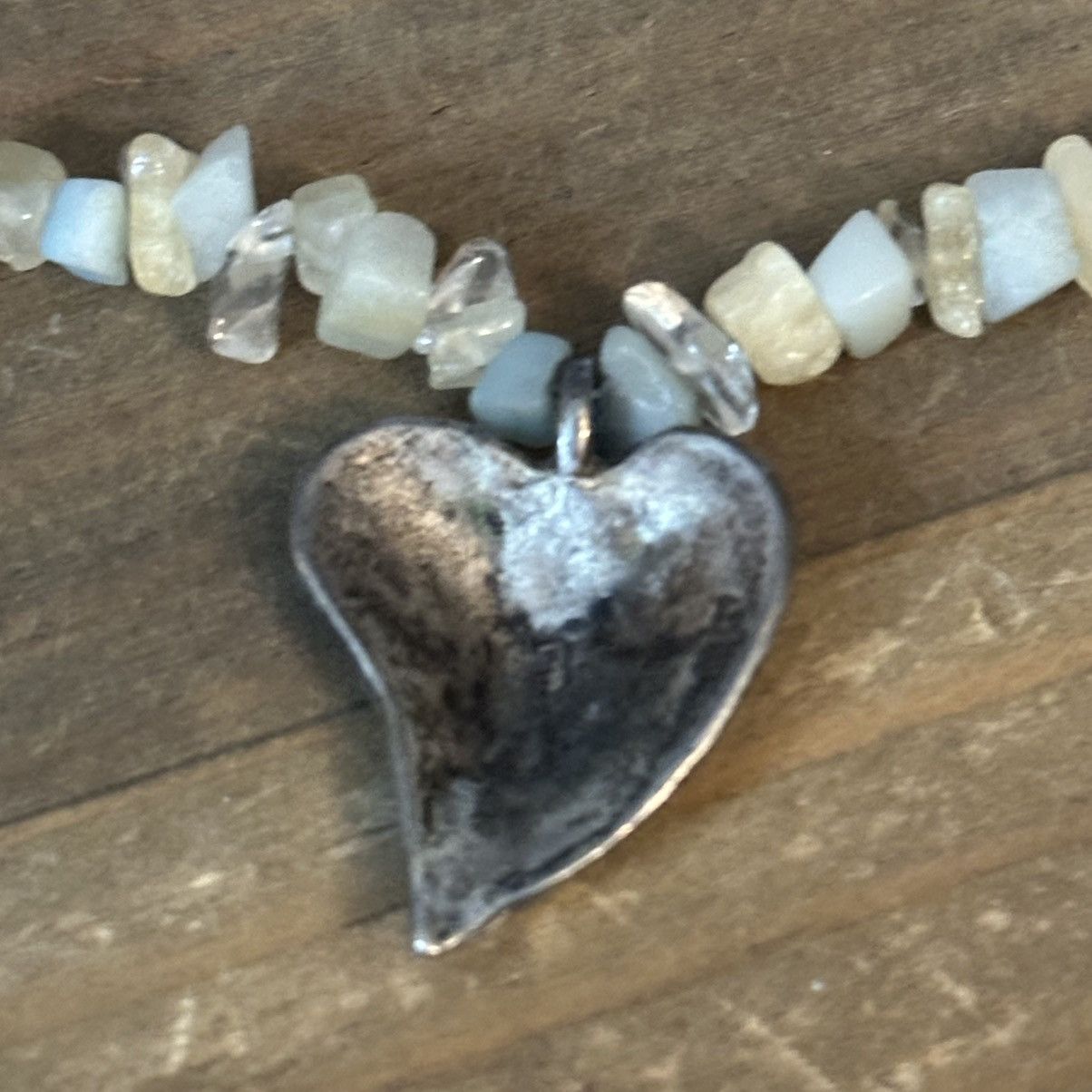 Other Natural sone chip heart charm bracelet Size ONE SIZE - 2 Thumbnail