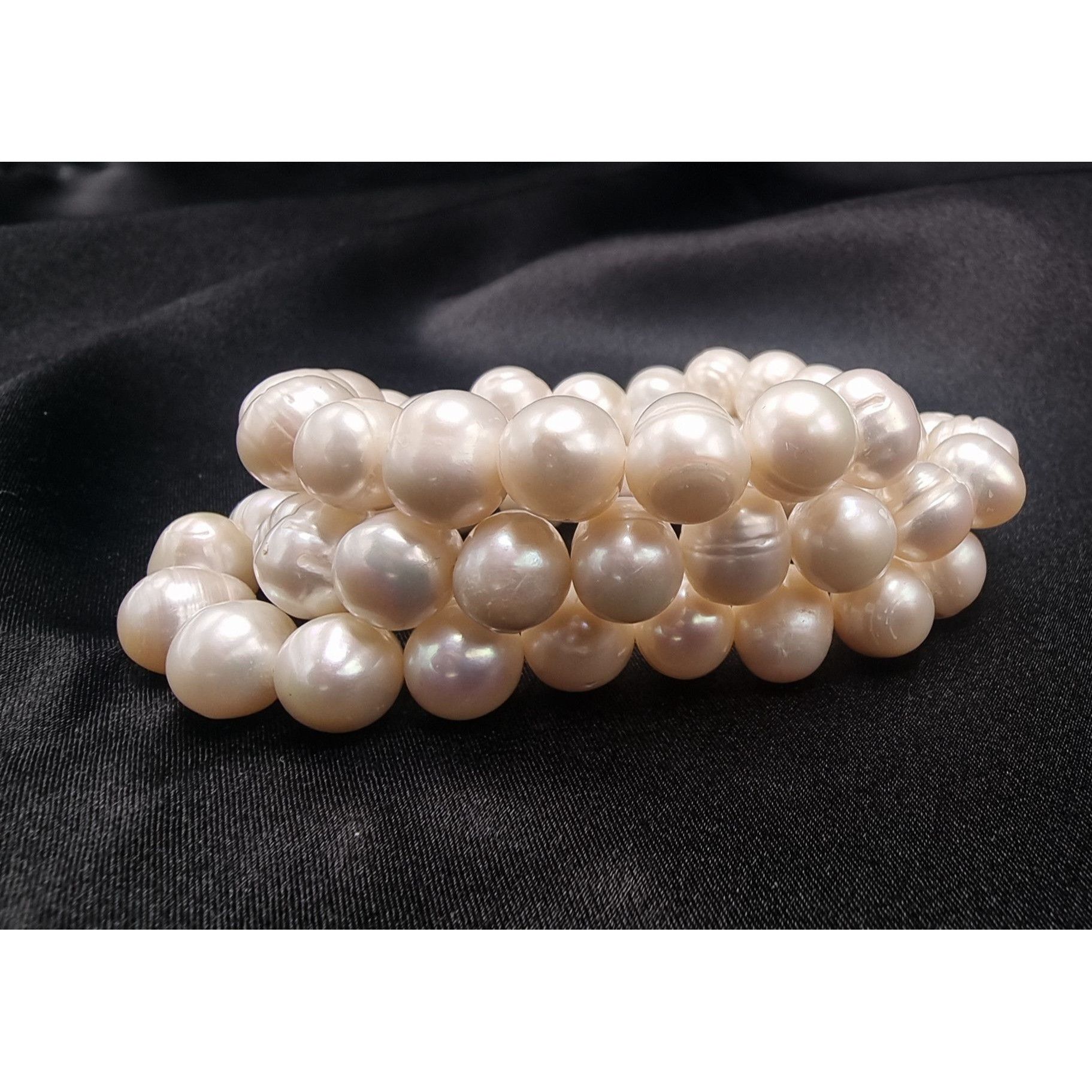 Vintage Freshwater Pearl Stretch Bracelets Set Of 3 Elegant White Be Size ONE SIZE - 6 Thumbnail