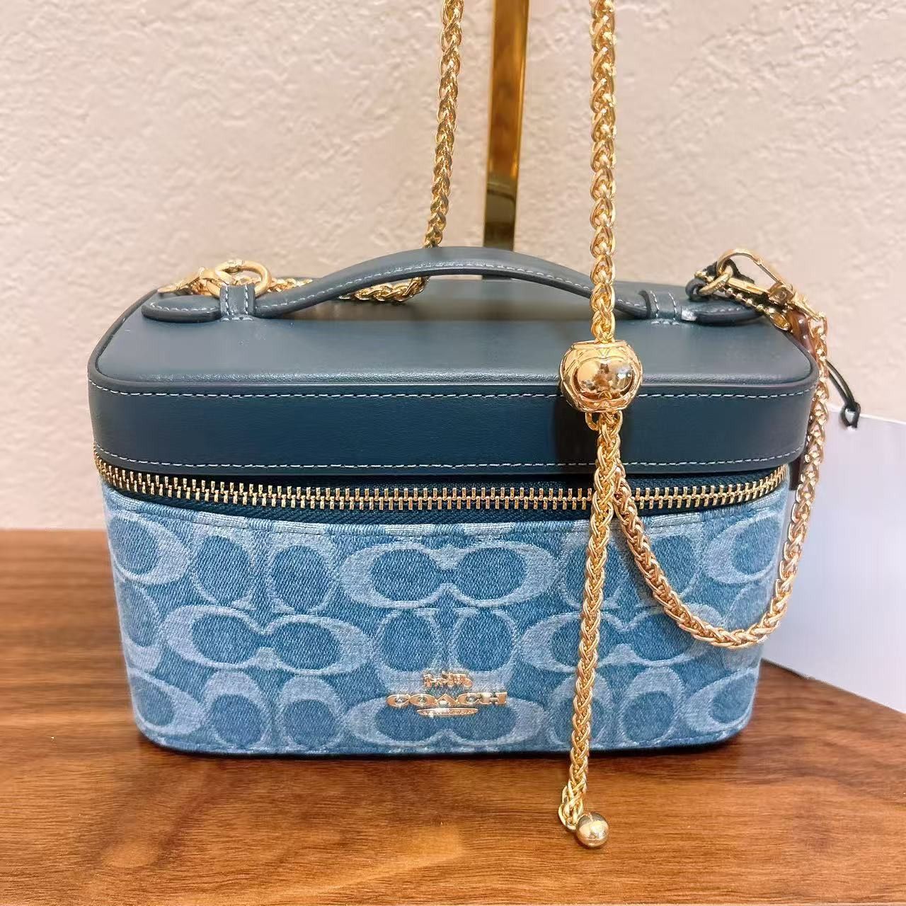 Coach Cosmetic Case In Signature Denim CDC16 with long crossbody Size ONE SIZE - 5 Thumbnail