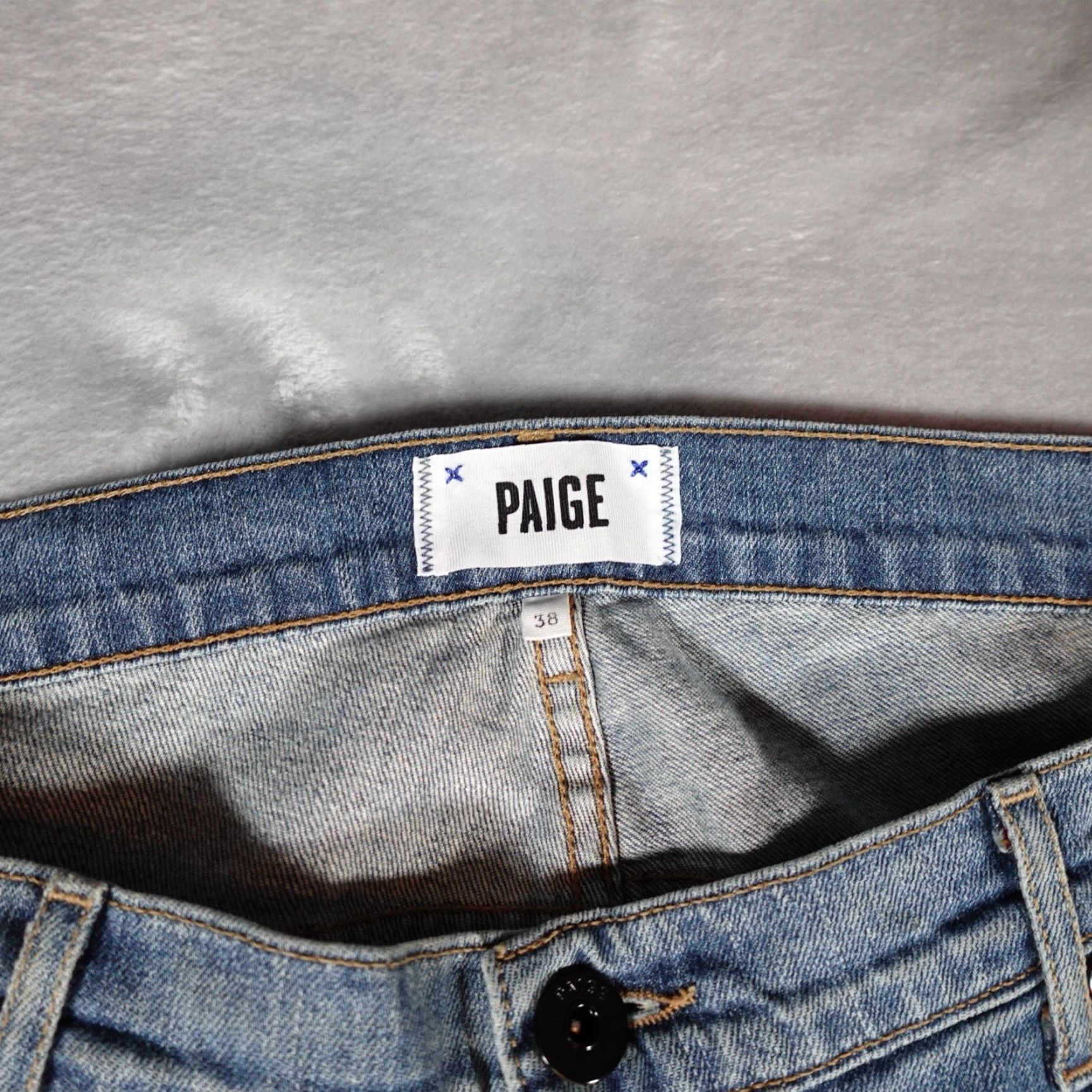 Paige Paige Jeans Mens Regular 38x34 Straight Fit Denim Blue 5-Pocket Stretch USA Made Gene Country Theme USA Waist 38 Inseam 34 Button Zip Size US 38 / EU 54 - 5 Thumbnail