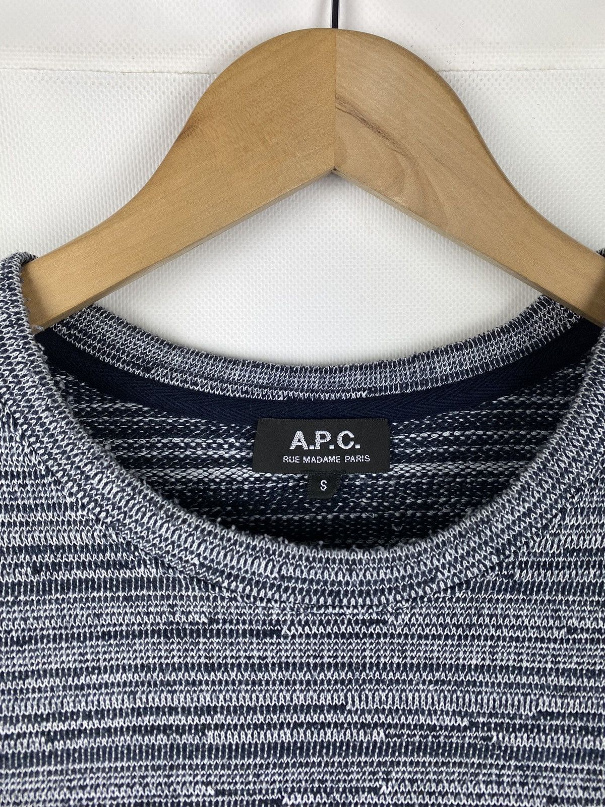 A.P.C. A.P.C. APC men’s crewneck sweatshirt pullover size S Size US S / EU 44-46 / 1 - 8 Thumbnail