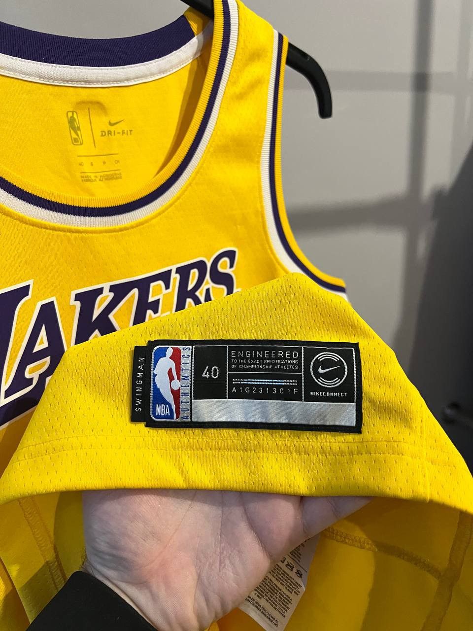 NBA 2020 LOS ANGELES LAKERS #23 JAMES LEBRON BASKETBALL JERSEY S Size US S / EU 44-46 / 1 - 8 Thumbnail