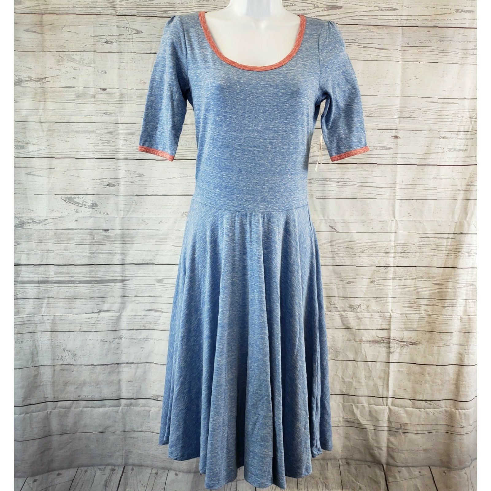 Vintage VINTAGE LuLaRoe Womens Nicole Dress Sz Small Heathered Blue Red Trim Size S / US 4 / IT 40 - 2 Thumbnail