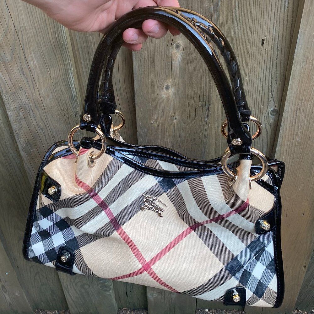 Burberry Nova check Leather Purse Hand Bag