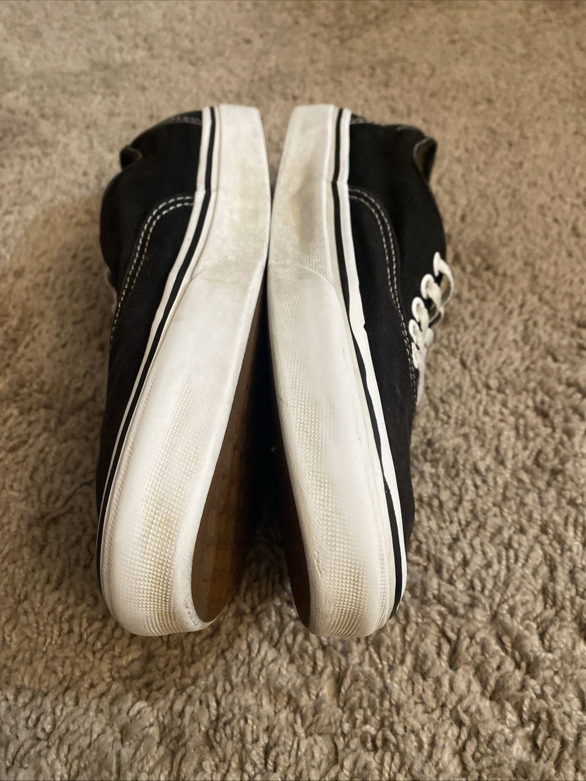 Vans Unisex Vans Off The wall Sk8 low Sneakers size 9.5M/ 11W Size US 9.5 / EU 42-43 - 17 Thumbnail