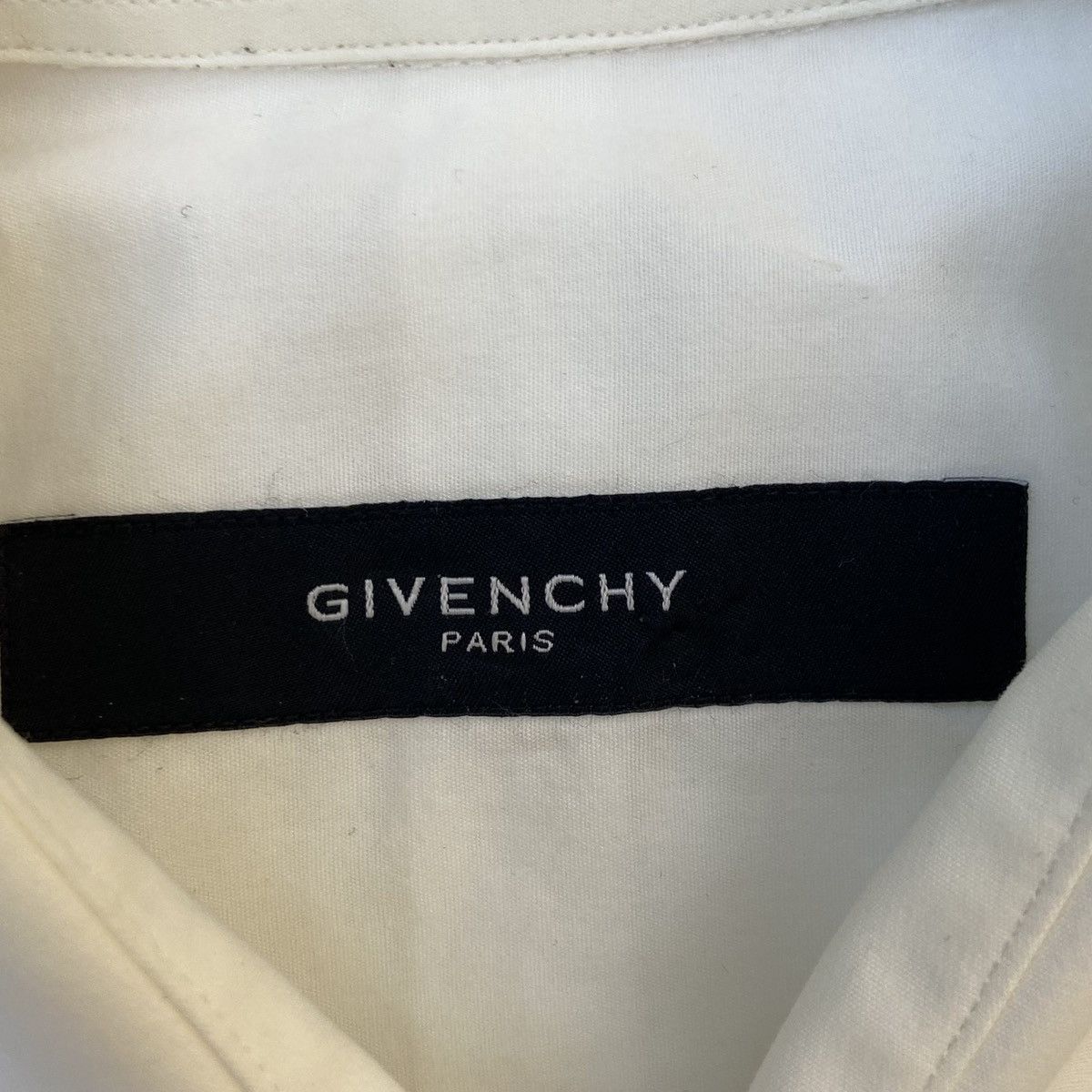 Givenchy Givenchy Solid Color Casual Versatile Shirt K26WX Size S / US 4 / IT 40 - 6 Thumbnail