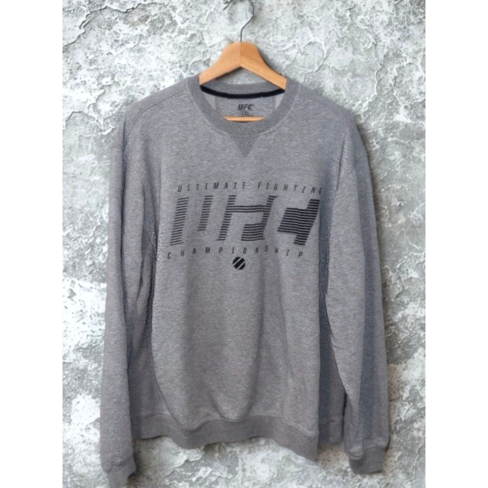 UFC UFC Sweatshirt Mens XL Gray Crewneck NWOT Sports Graphic Print V-stitch Neckline UIL? Size US XL / EU 56 / 4 - 8 Thumbnail