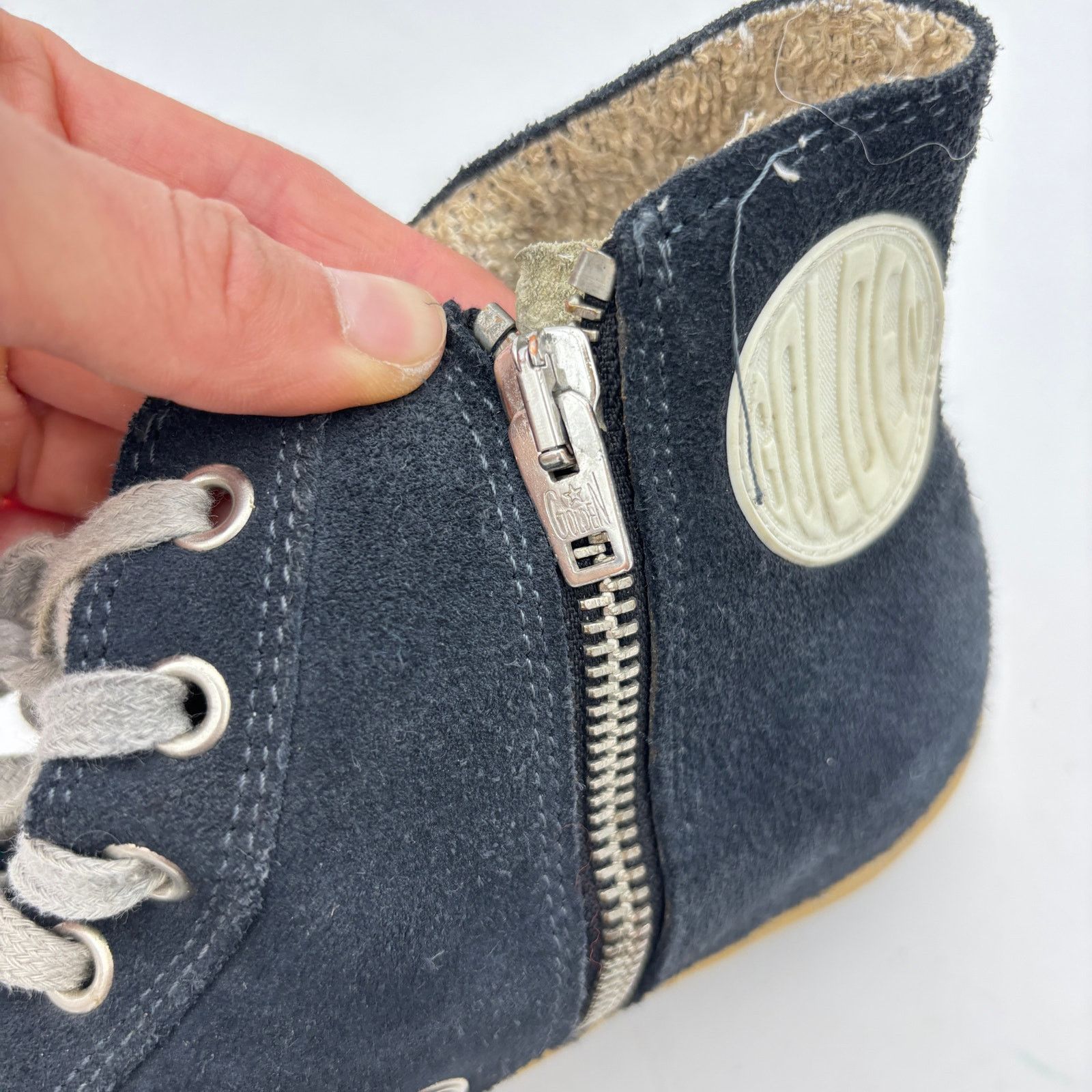 Golden Goose Golden Goose Francy Hi Top Skate Suede Shoes Womens 40 US 10 Size US 10 / IT 40 - 12 Thumbnail