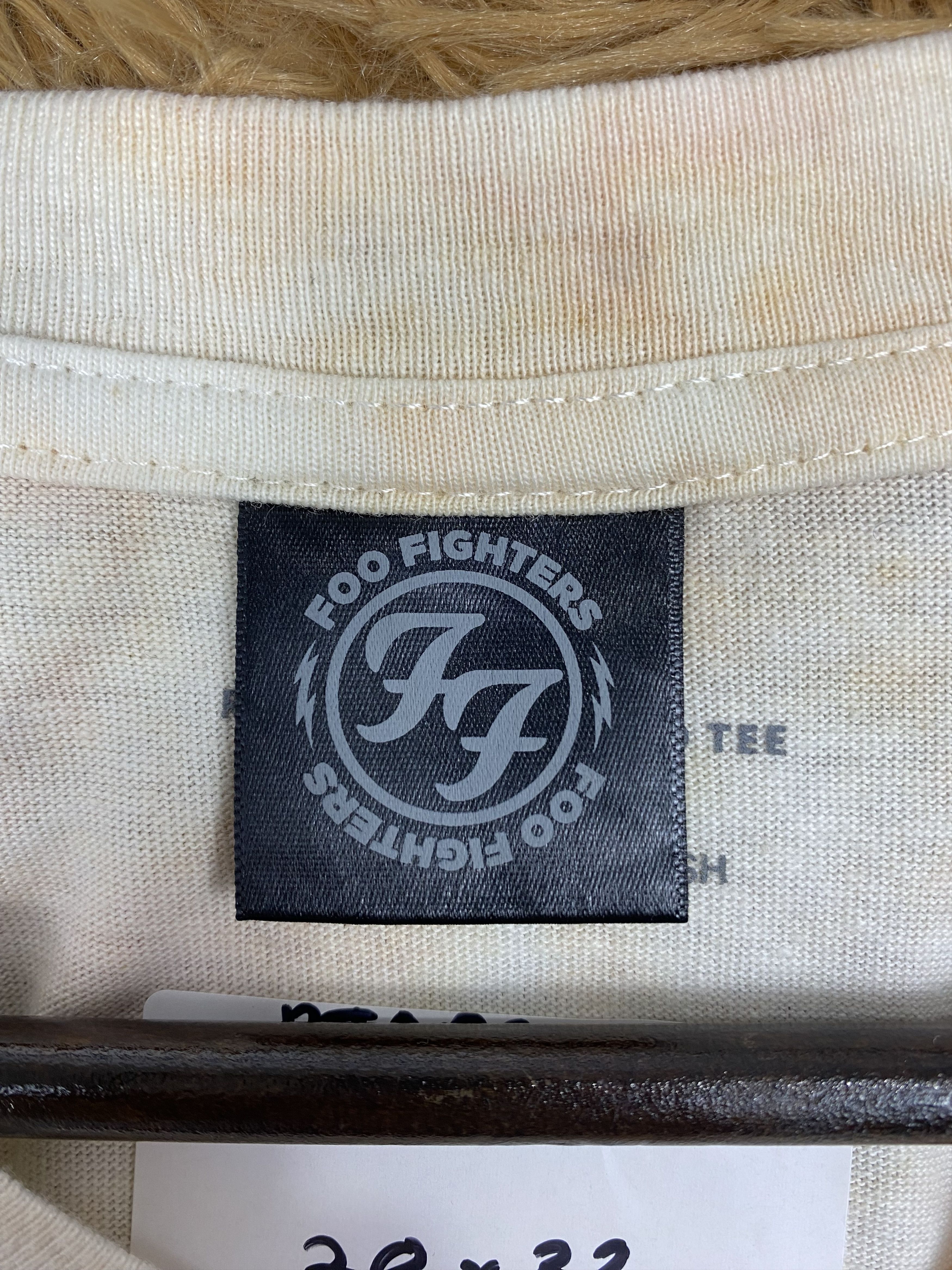 Band Tees Vintage Foo Fighters Short Sleeve T-Shirts PT0075 Size US XXL / EU 58 / 5 - 7 Thumbnail