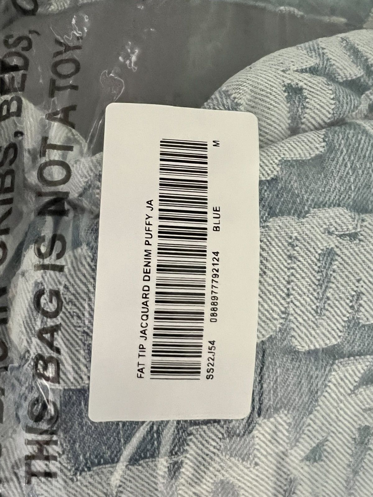 Supreme Fat Tip Jacquard Denim Puffer Jacket Sz M Size US M / EU 48-50 / 2 - 2 Thumbnail