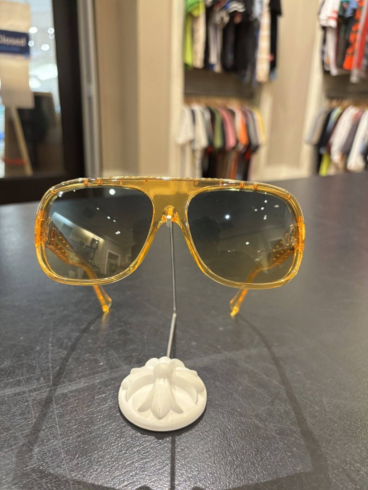Louis Vuitton Louis Vuitton 1.0 Millionaire Sunglasses Size ONE SIZE - 3 Thumbnail