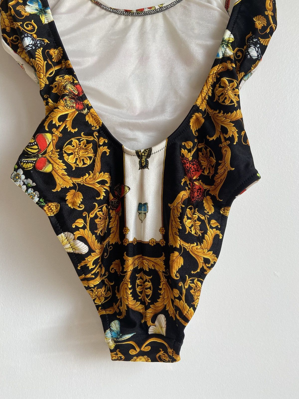 Versace Versace S/S 2018 Butterfly Swimsuit Size ONE SIZE - 6 Thumbnail