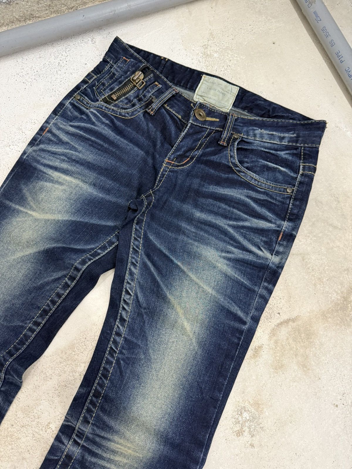 Japanese Brand × Tornado Mart Lolita Japan Claw Mark Leather Trimmed Pocket Flare Jeans Size US 29 - 4 Thumbnail