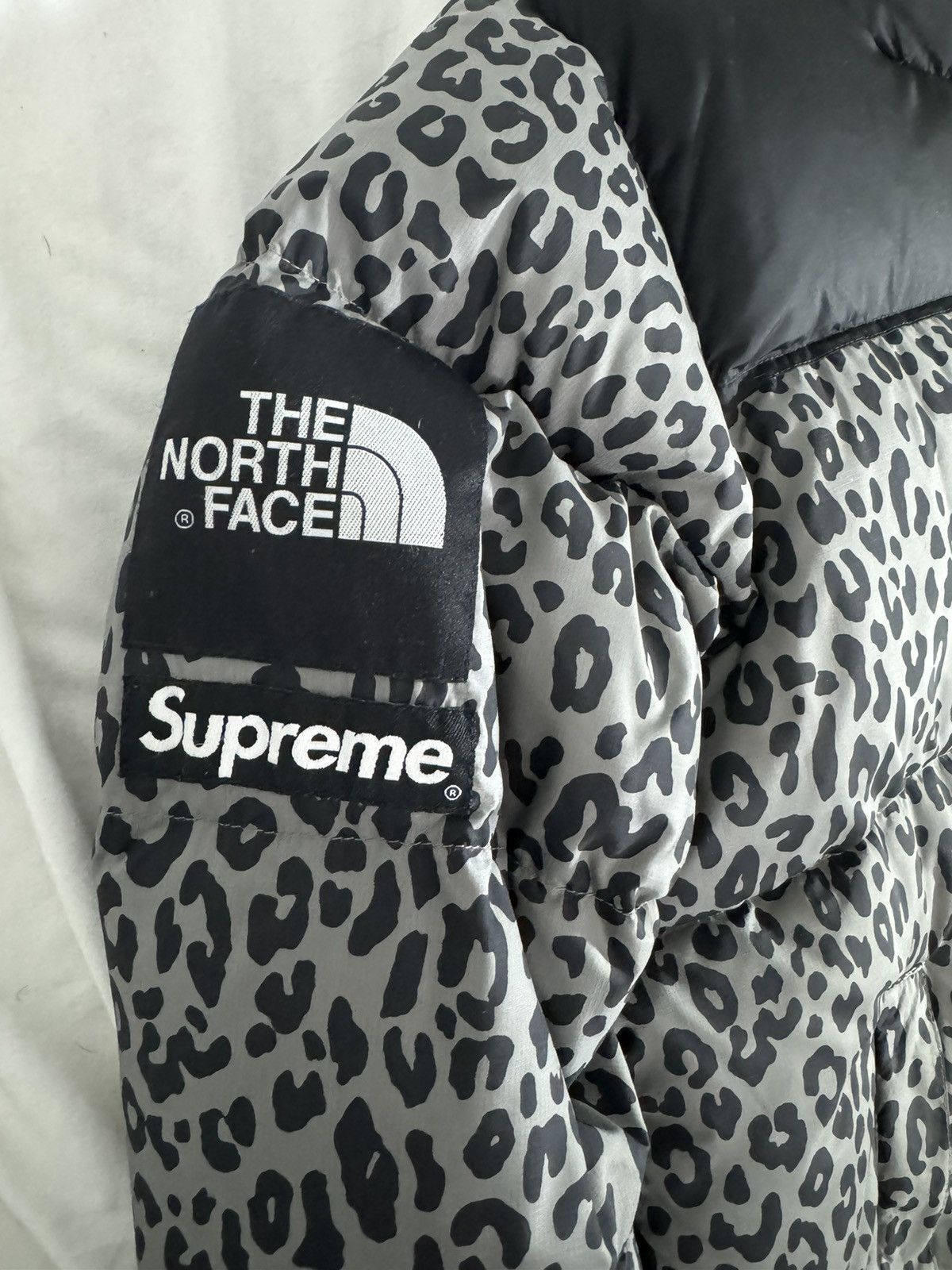Supreme × The North Face Supreme x The North Face 2011 Cheetah Print Nuptse Size US M / EU 48-50 / 2 - 5 Thumbnail