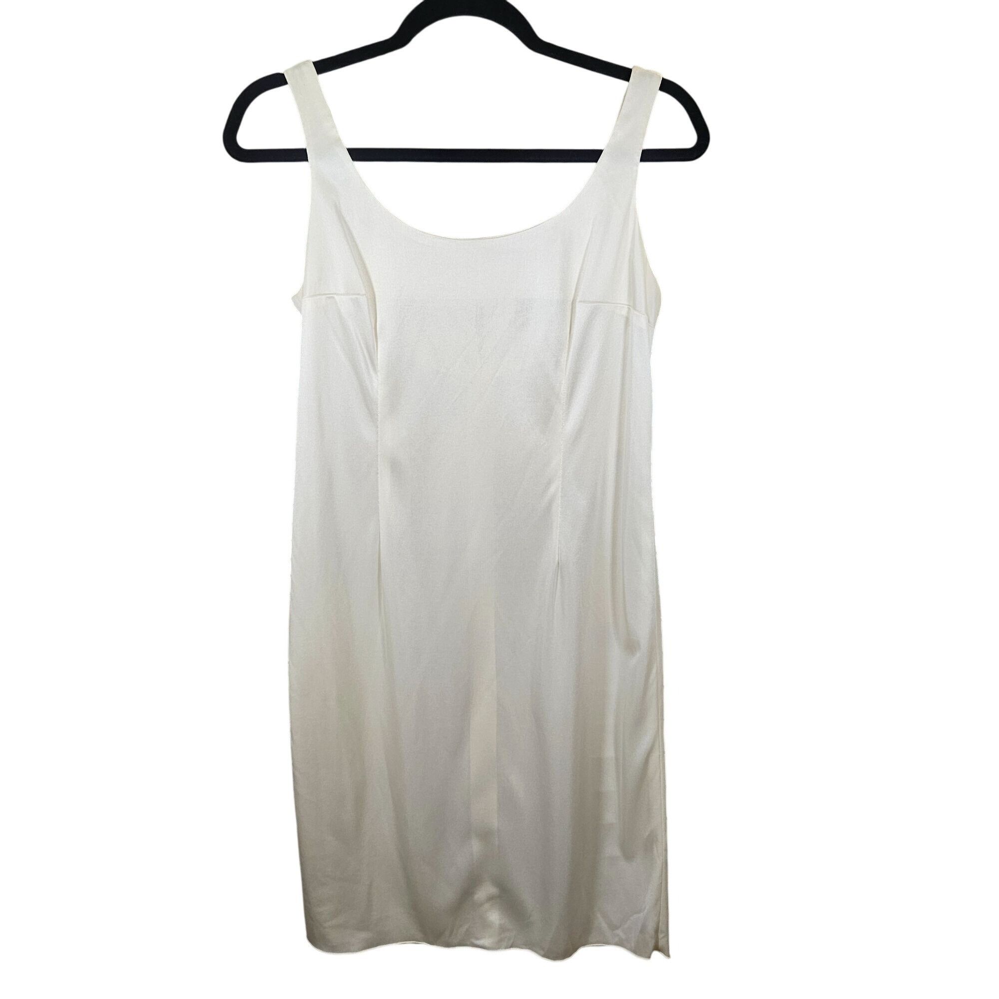 Saks Fifth Avenue Saks Fifth Avenue Womens Sleeveless White Dress Size 8 Rayon Size M / US 6-8 / IT 42-44 - 2 Thumbnail