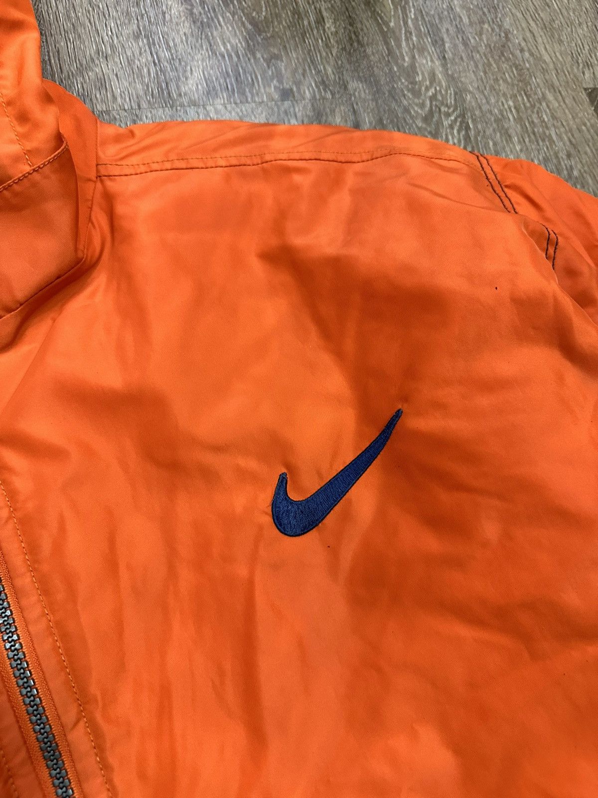 Nike 1990s Vintage Nike Light Jacket Big Logo Y2K Size US L / EU 52-54 / 3 - 7 Thumbnail
