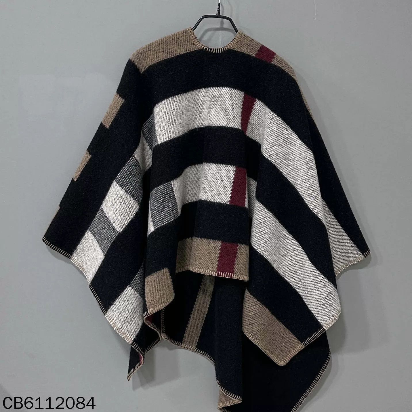 Burberry Burberry check wool shawl 131x128cm Size ONE SIZE - 3 Thumbnail