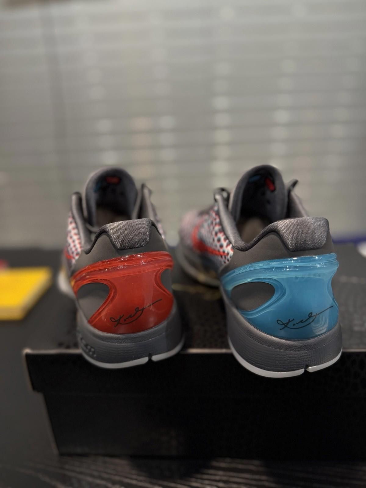 Nike Size 10.5 Men’s - Nike Zoom Kobe 6 All-Star 3D Hollywood Size US 10.5 / EU 43-44 - 12 Thumbnail
