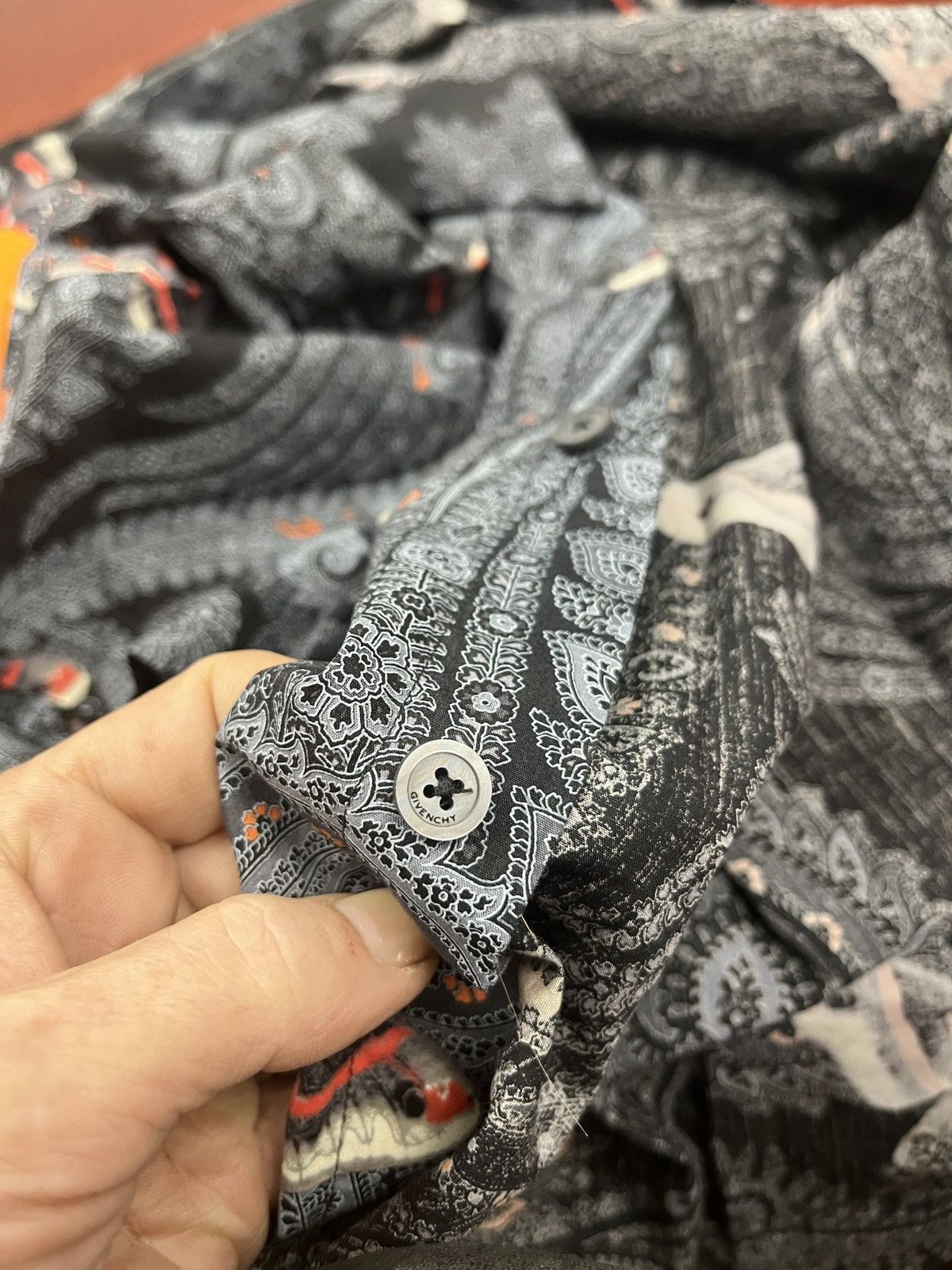 Givenchy Givenchy SS15 Koi Paisley Shirt w/ Orange Panel (Tisci) Size US M / EU 48-50 / 2 - 13 Thumbnail