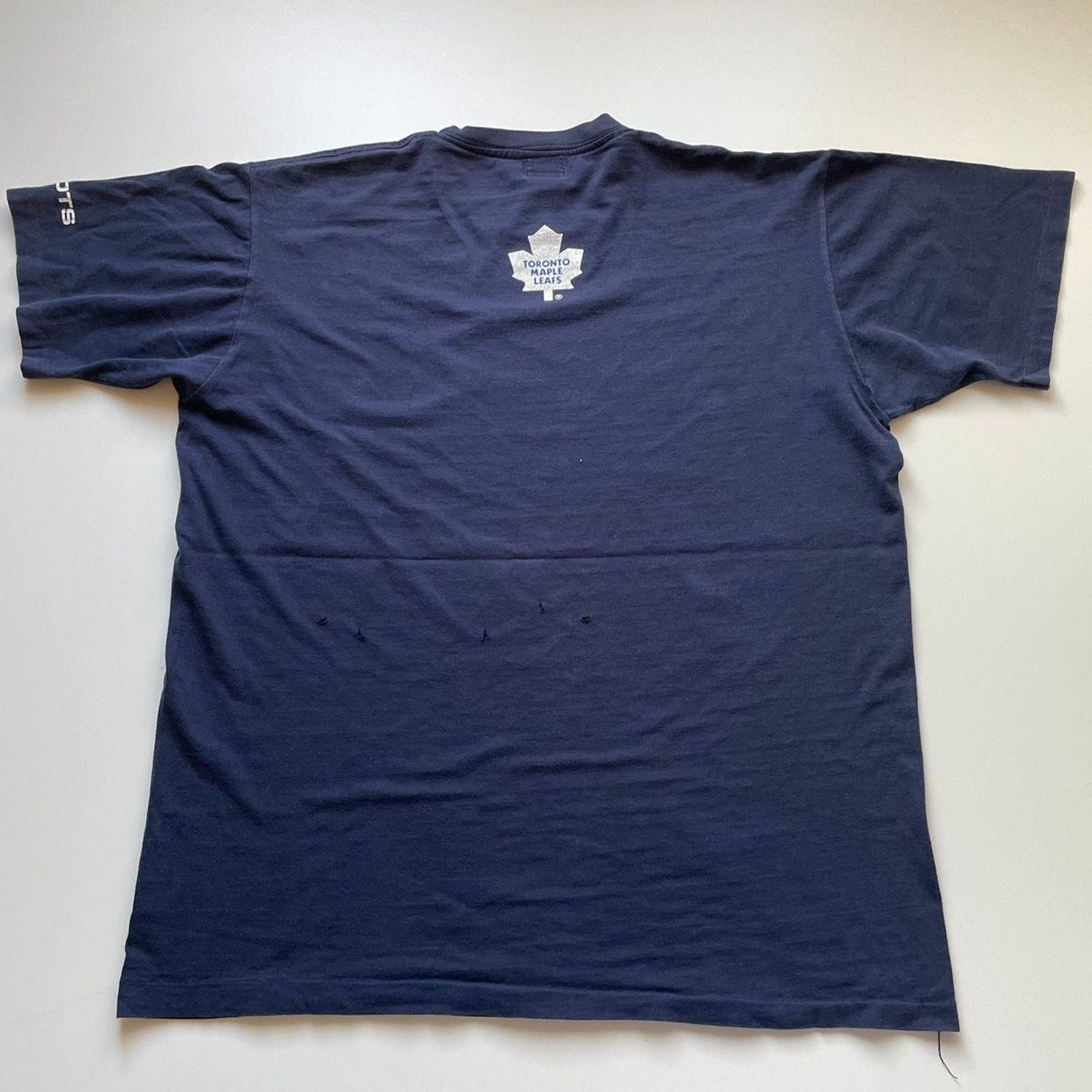 NHL Vintage 90s Toronto Maple Leafs NHL T Shirt XXL Roots Rare Size US XXL / EU 58 / 5 - 3 Thumbnail