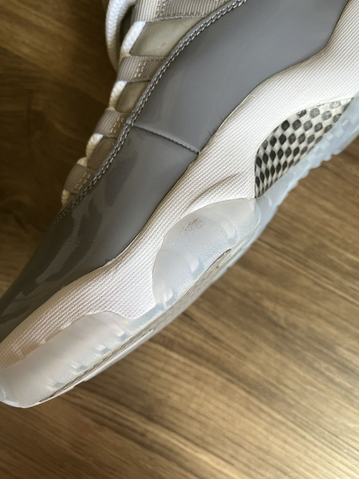 Jordan Brand Nike Air Jordan Retro 11 Cool Grey Size 9 Size US 9 / EU 42 - 6 Thumbnail