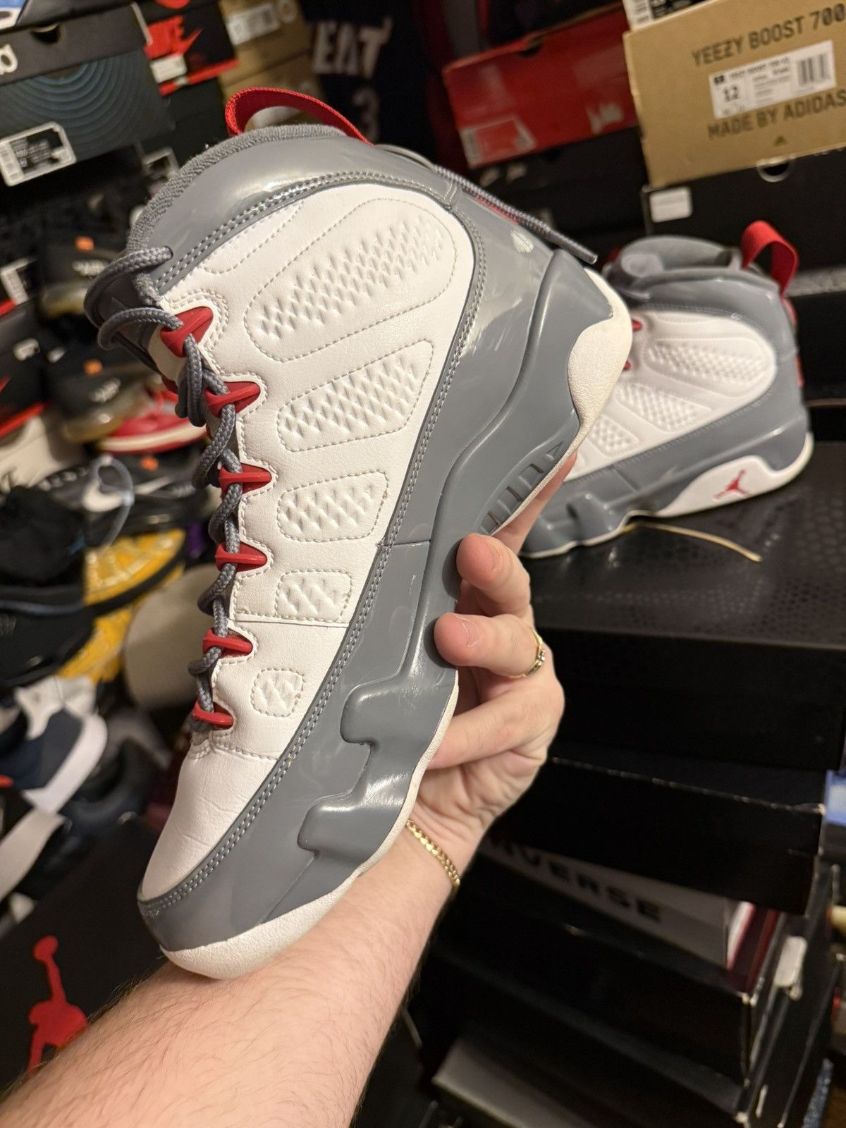 Jordan Brand Jordan retro 9 fire red sz 9.5 Size US 9.5 / EU 42-43 - 3 Thumbnail