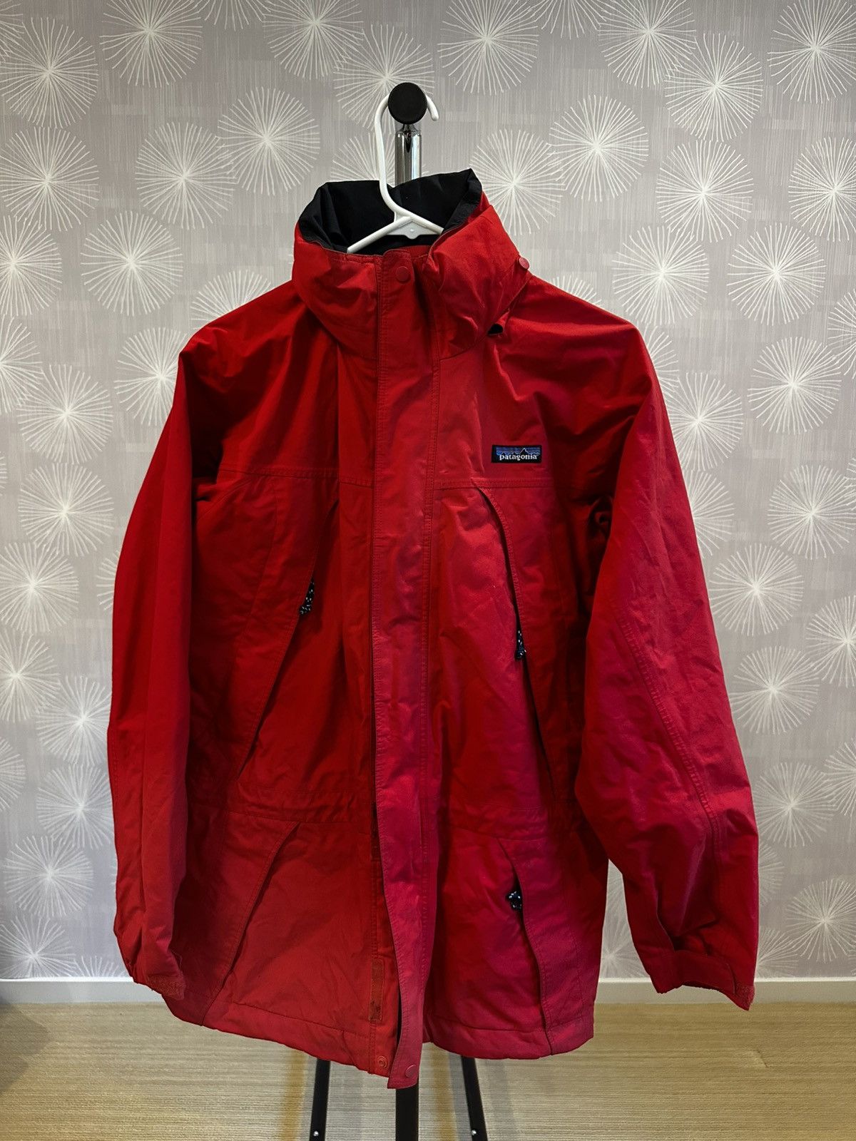 Patagonia BNWT PATAGONIA US DAS PARKA Lost Arrow Project