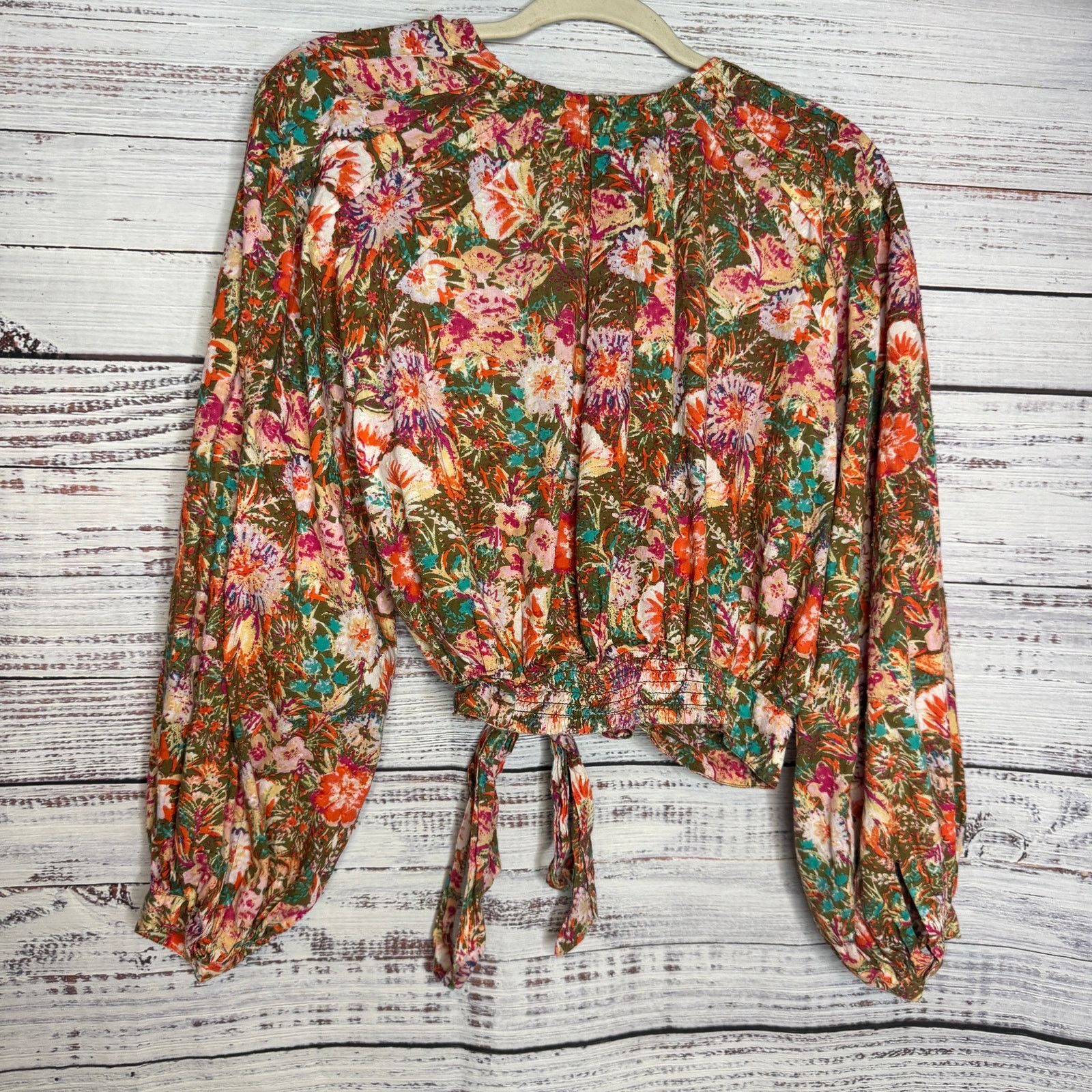 Free People Free People Floral Garden Print Balloon Puff Sleeve Wrap Top Size M / US 6-8 / IT 42-44 - 4 Thumbnail