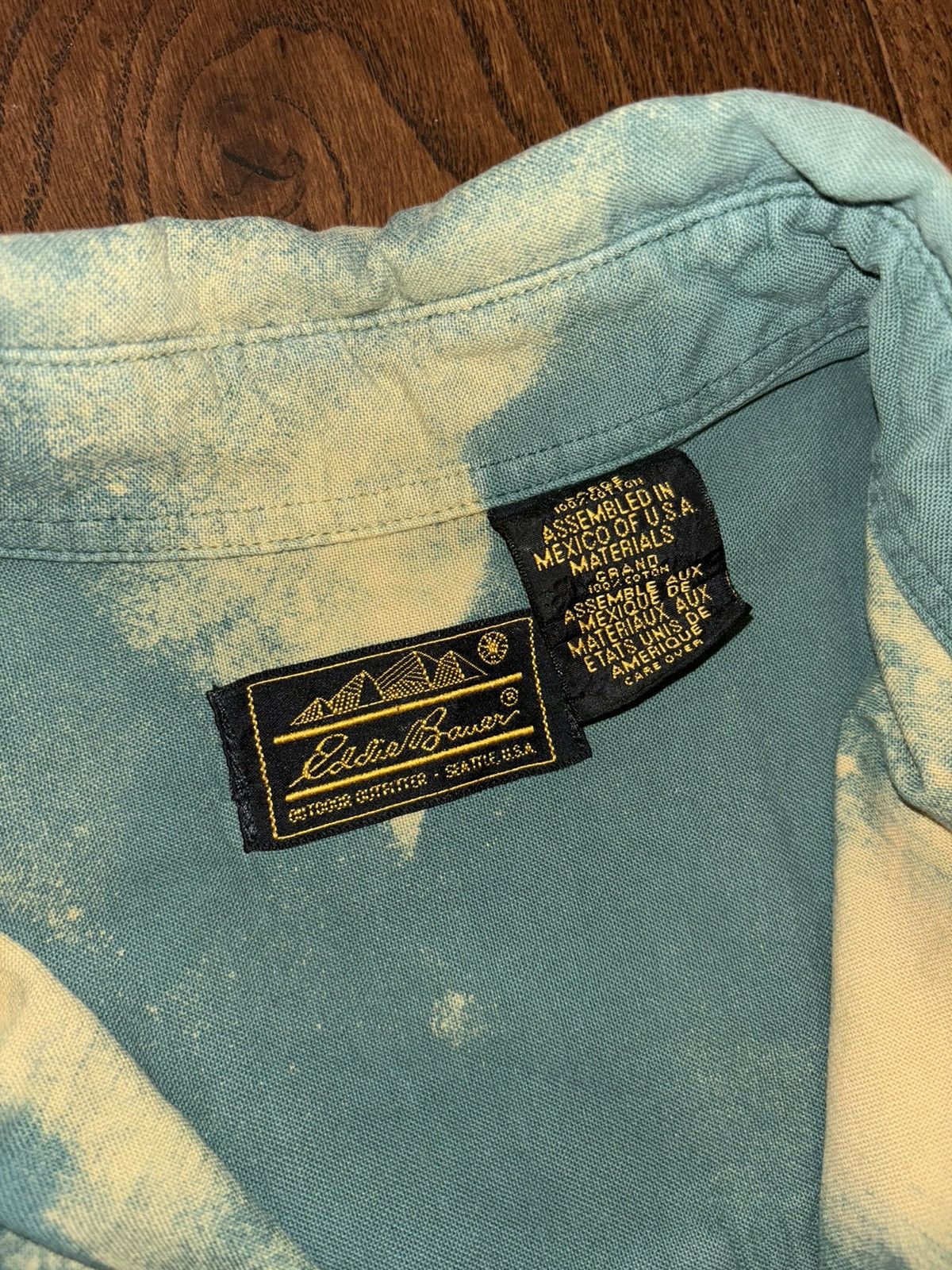 Eddie Bauer × Vintage Vintage Bleached Eddie Bauer Shirt Size US L / EU 52-54 / 3 - 3 Thumbnail