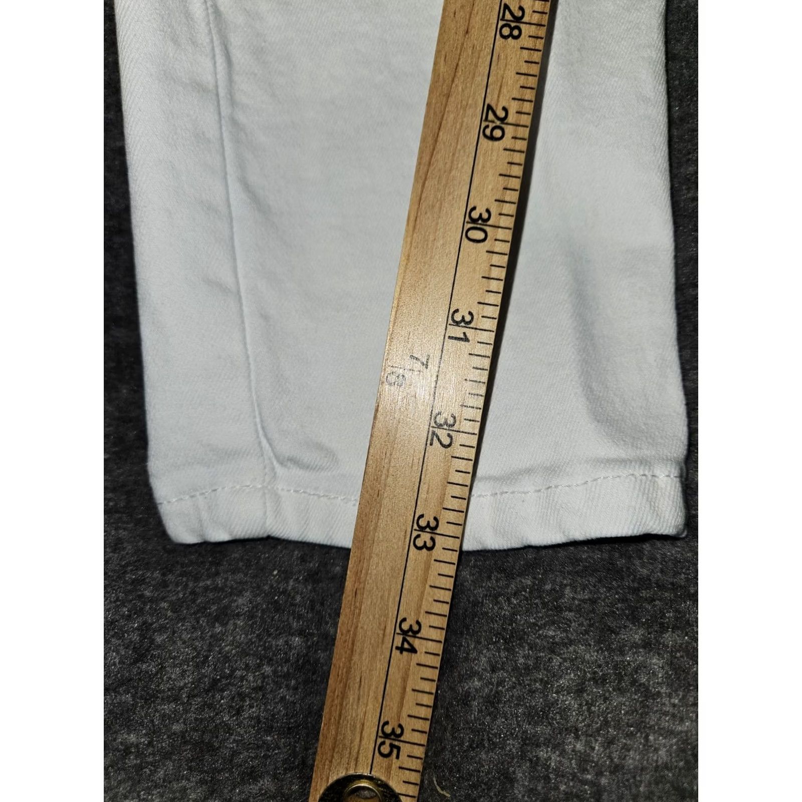 Vintage Man BooHoo Man Jeans Skinny Man White Button Fly Distressed Stretch 34x33 Mens City Preppy Modern Casual Docked in Bangladesh Mens Size US 32 / EU 48 - 5 Thumbnail