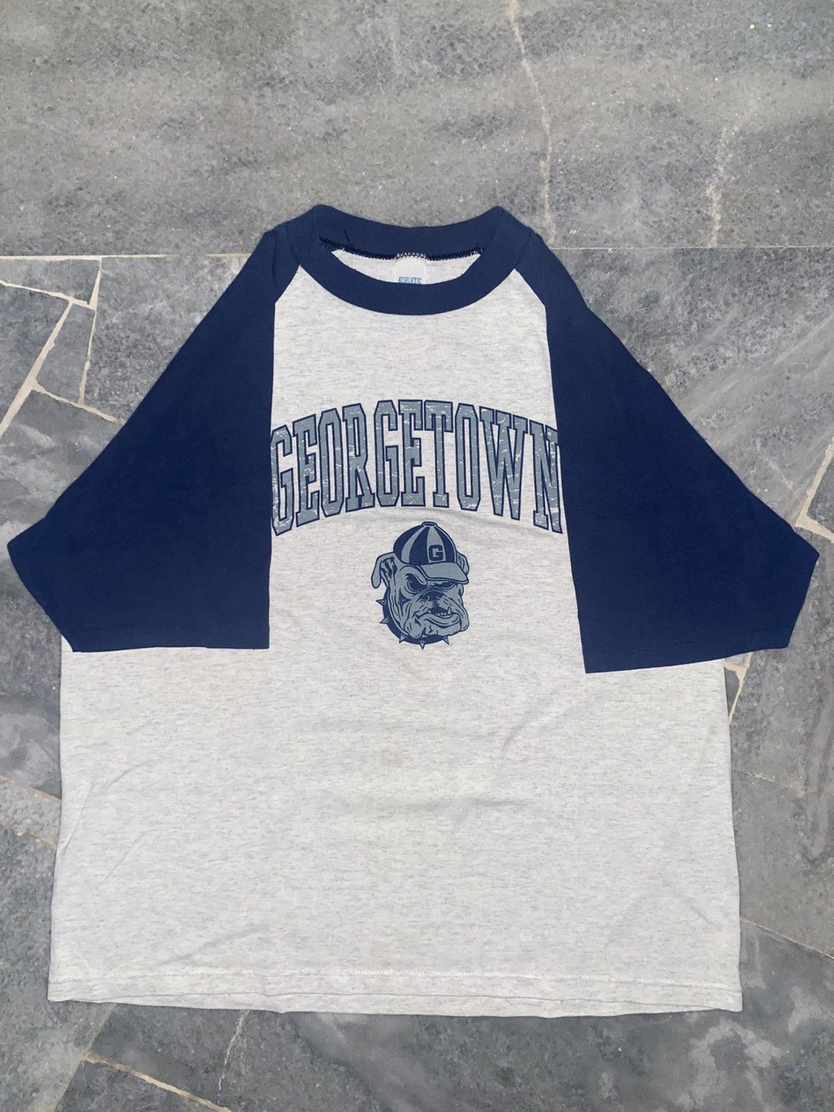 Vintage Vintage 1970s Single Stitch Georgetown Hoyas Bulldogs Tee Size US M / EU 48-50 / 2 - 3 Thumbnail