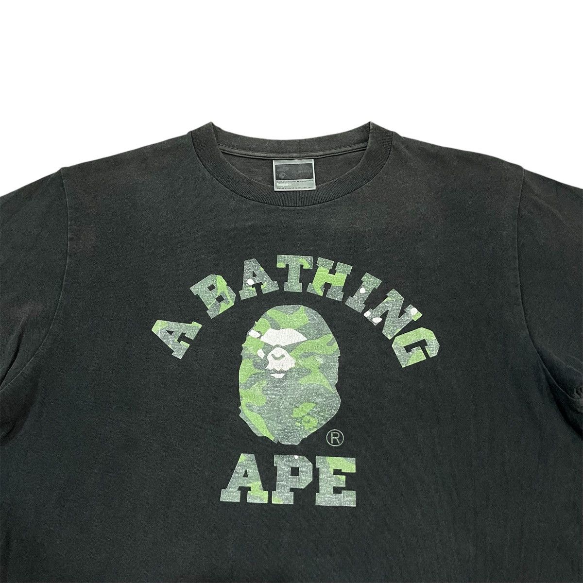 Bape VINTAGE A BATHING APE 1ST CAMO COLLEGE TEE Size US M / EU 48-50 / 2 - 2 Thumbnail