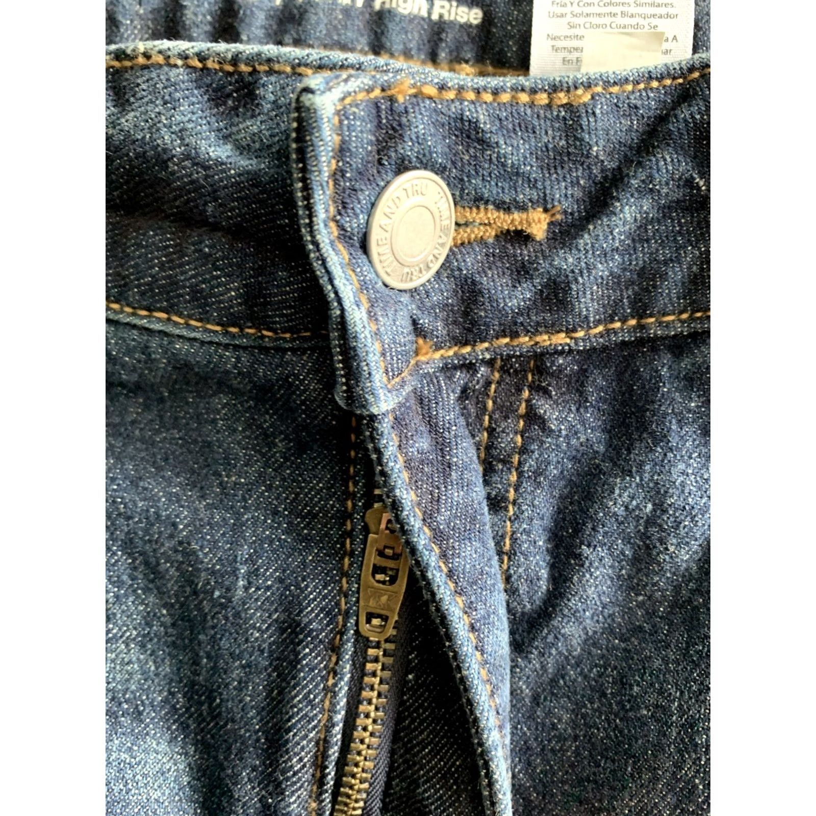 Vintage Time And Tru Jeans Cropped Pants High Rise Dark Blue Cropped Denim Straight Leg 14 Women NWT Stretch Size 36" / US 14 / IT 50 - 6 Thumbnail