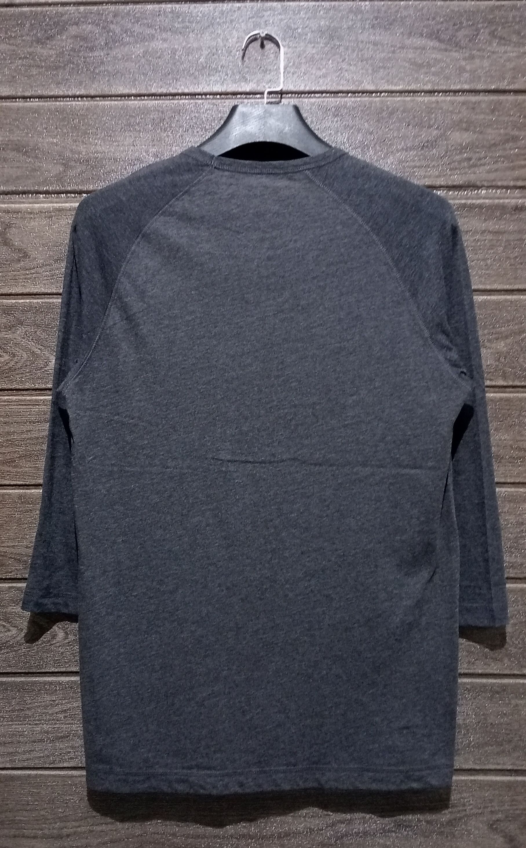 DC Comics Old Navy X Batman Big Logo Raglan 3Q Sleeve Tee Very Rare Size US M / EU 48-50 / 2 - 4 Thumbnail