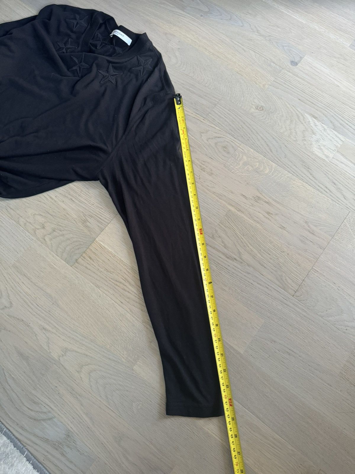 Givenchy GIVENCHY long sleeve tshirt sizes IN PHOTOS by tape measure Size US S / EU 44-46 / 1 - 17 Thumbnail