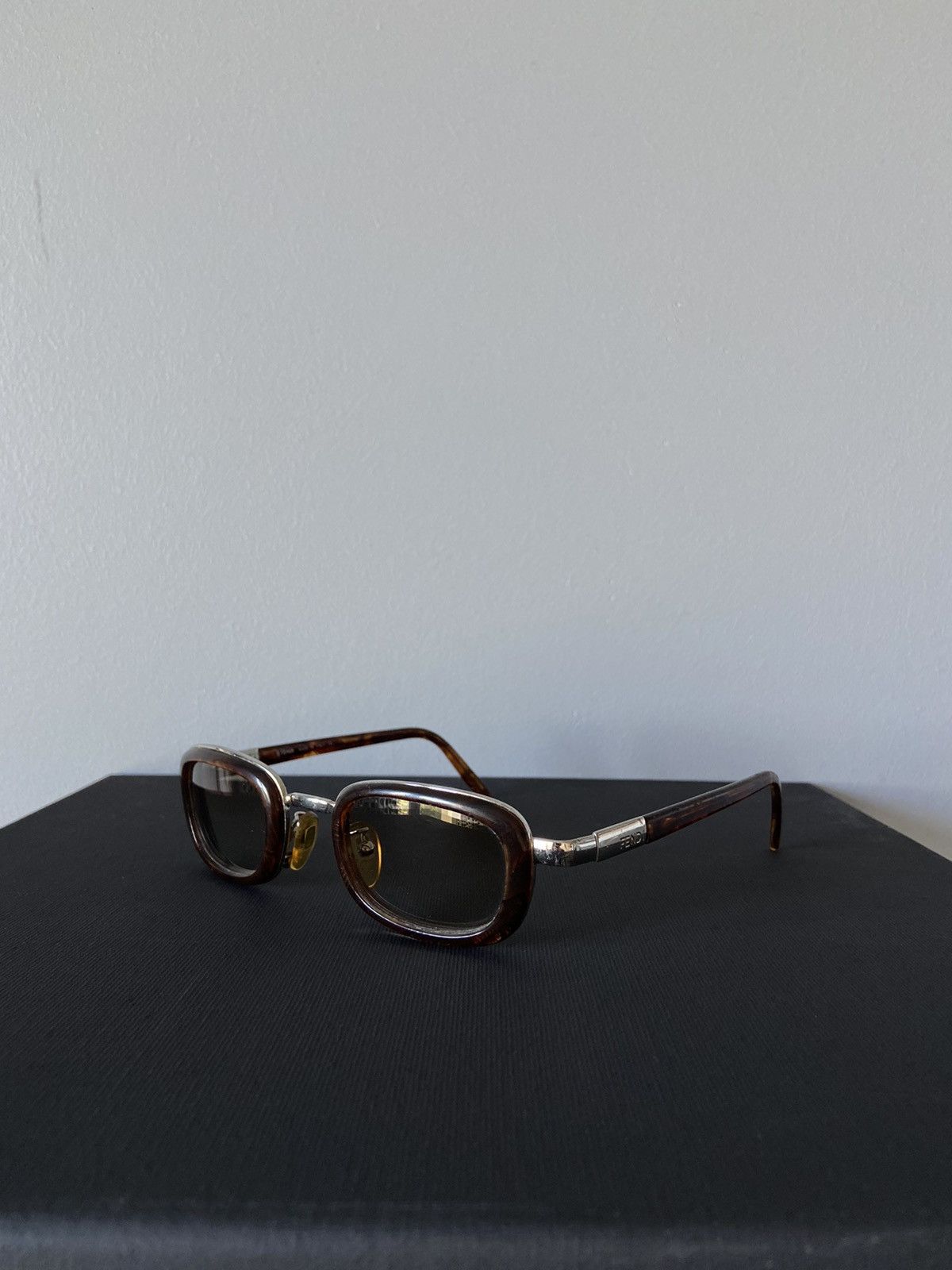 Fendi Vintage Fendi Sunglasses SL 7117 579 Size ONE SIZE - 1 Thumbnail
