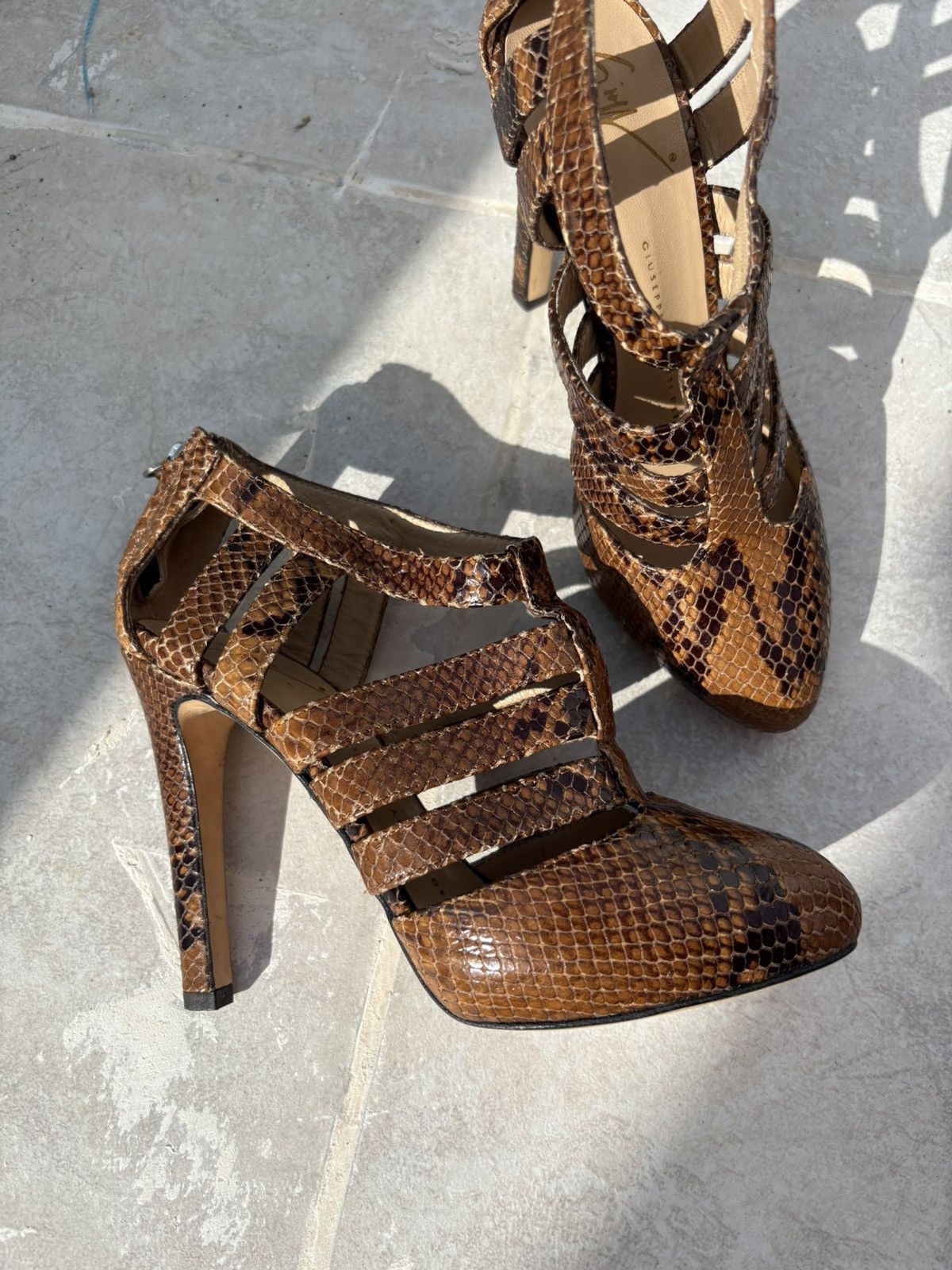 Giuseppe Zanotti Giuseppe zanotti vicini snakeskin heels Size US 6 / IT 36 - 10 Thumbnail