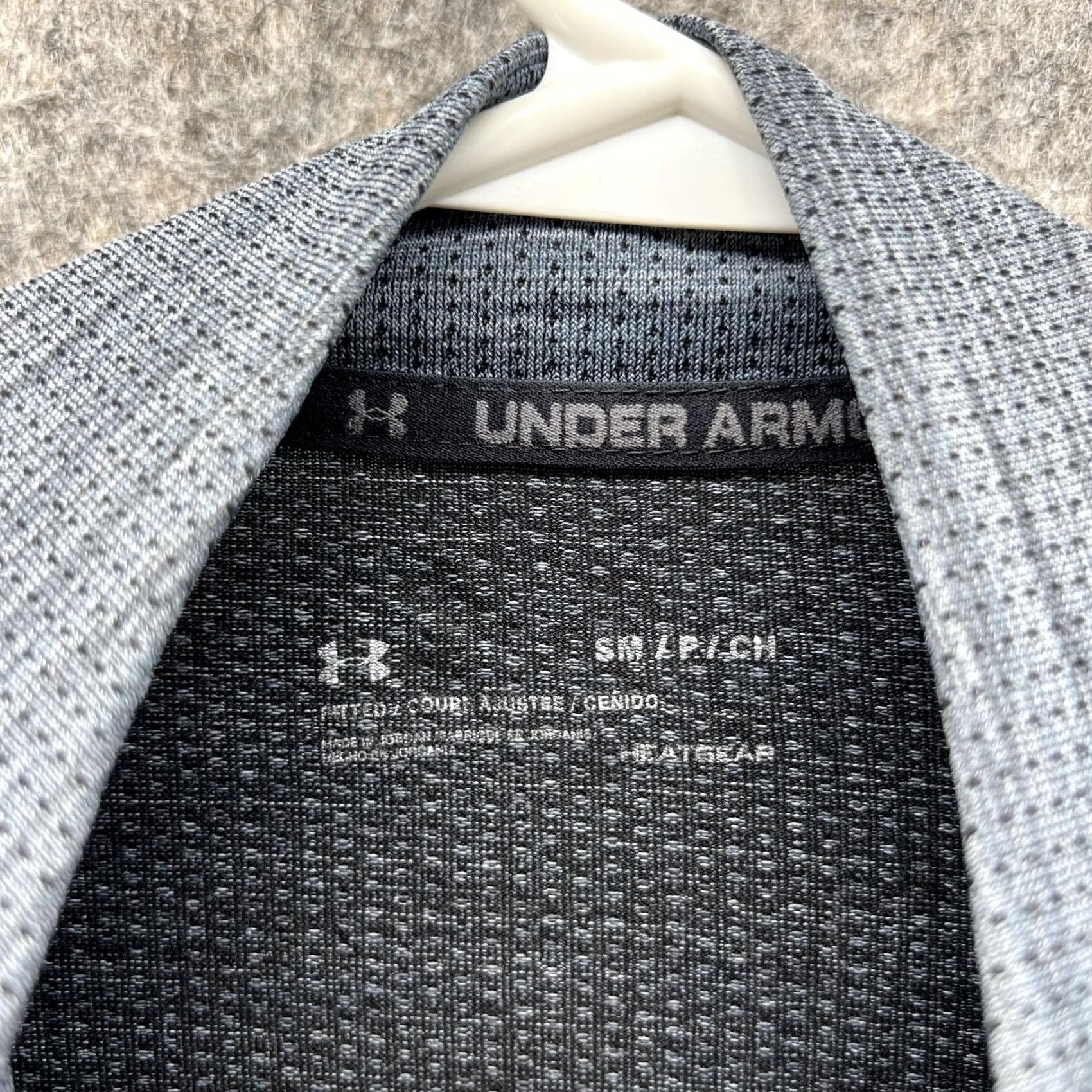 Under Armour Under Armour Sweater Women Small Gray 1/4 Zip Heatgear Mock Neck Pullover Sweatshirt Size S / US 4 / IT 40 - 5 Thumbnail