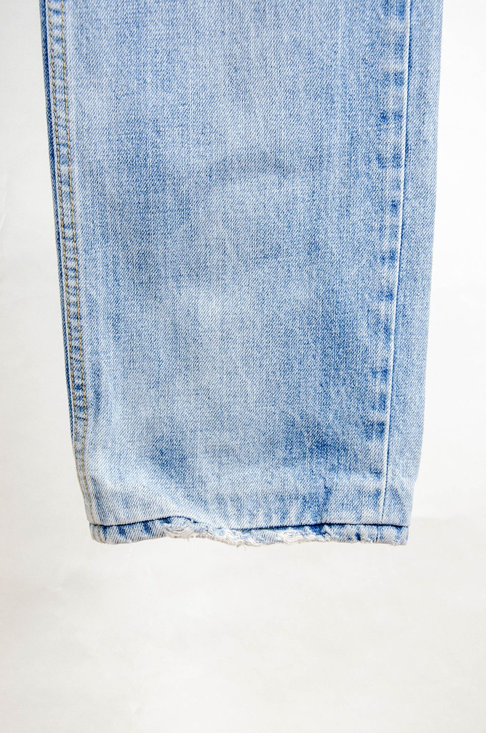 Prada Prada Light Wash Straight Leg Jeans Size 32 Size US 32 / EU 48 - 7 Thumbnail