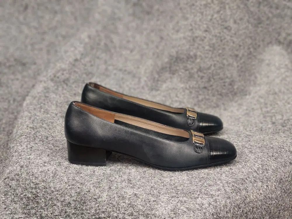 Salvatore Ferragamo Vintage Pumps Heel Leather Black Shoes, Women's (Size 7.5)