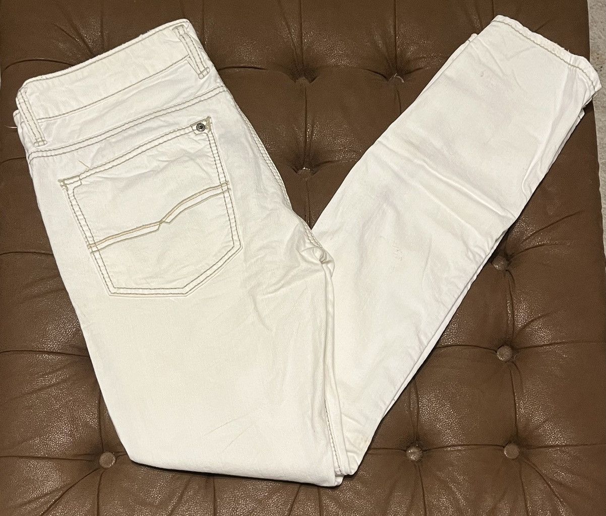 Other Buffalo White Jeans Size US 33 - 2 Thumbnail
