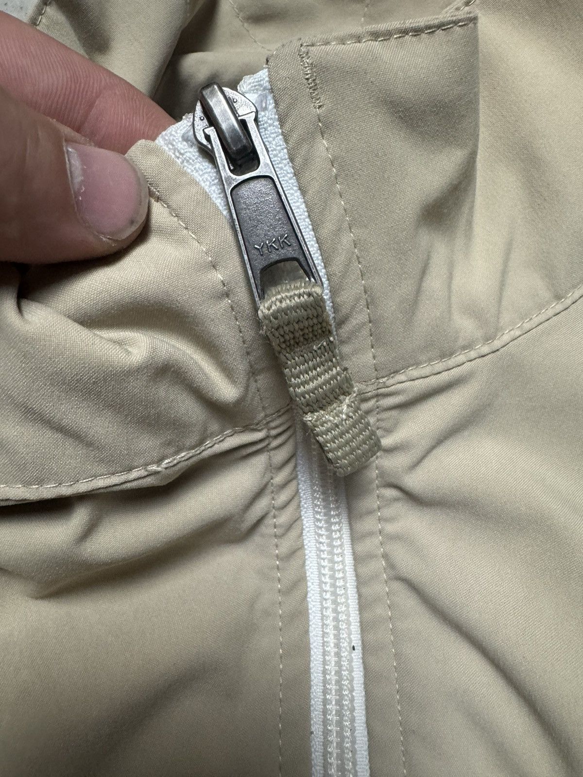 Tommy Hilfiger × Vintage Vintage Y2K Tommy Hilfiger Nylon Waterproof Monsieurk Jacket Size US M / EU 48-50 / 2 - 6 Thumbnail