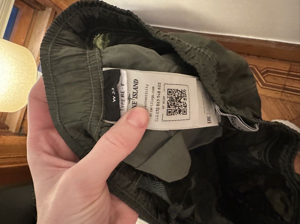 Stone Island Stone island reflective cargo pants Size US 33 - 4 Thumbnail